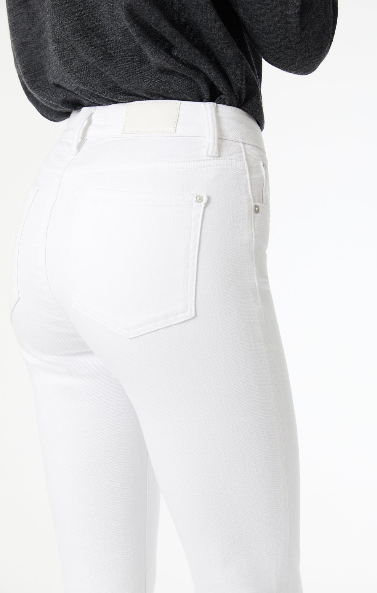 ANIKA CROP FLARE IN WHITE LA BLUE - Mavi Jeans