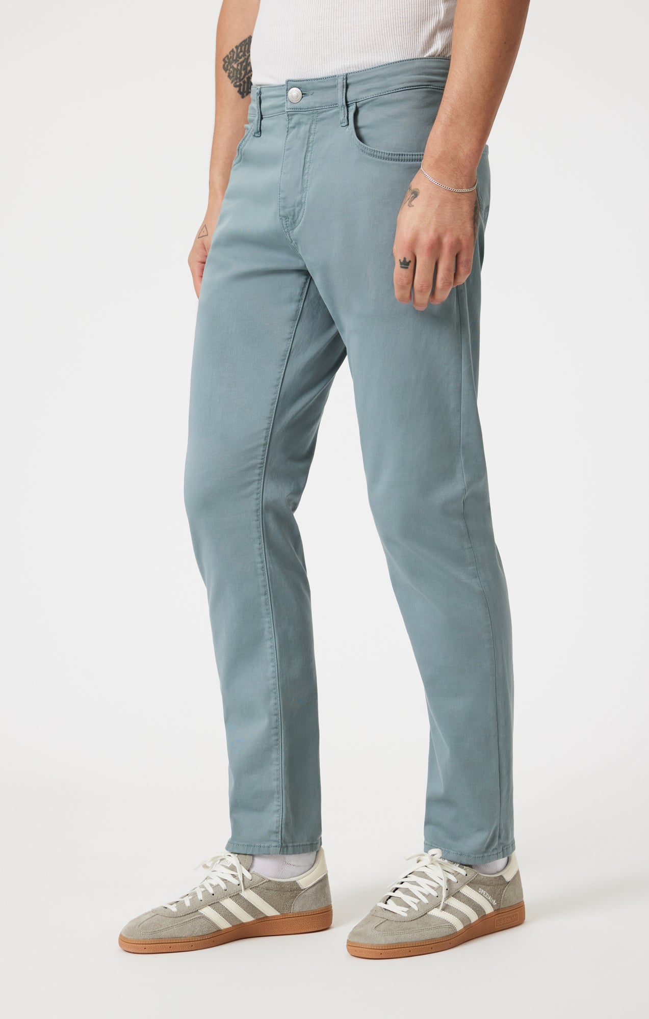 MARCUS SLIM STRAIGHT LEG IN BLUE CASUAL TWILL - Mavi Jeans