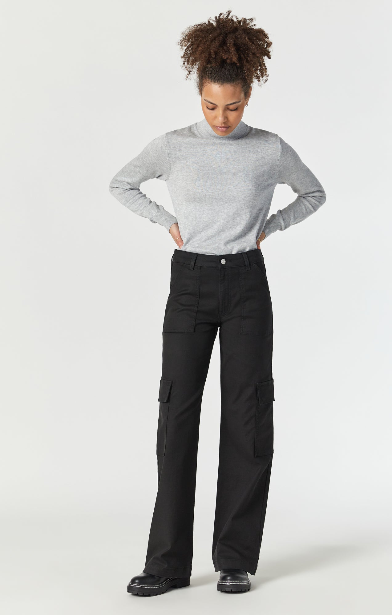 ALVA STRAIGHT CARGO IN BLACK LUXE TWILL - Mavi Jeans