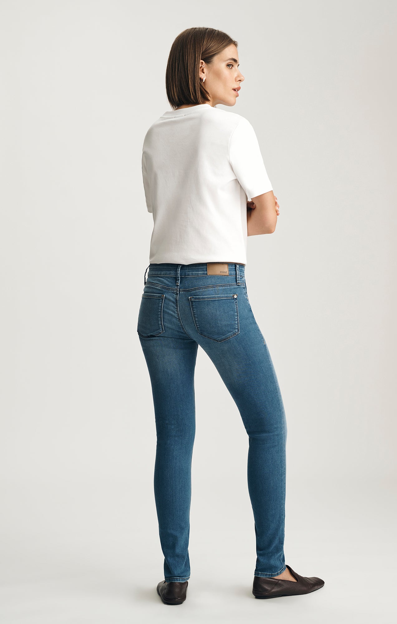 ALEXA SKINNY JEANS IN MID SUPERSOFT