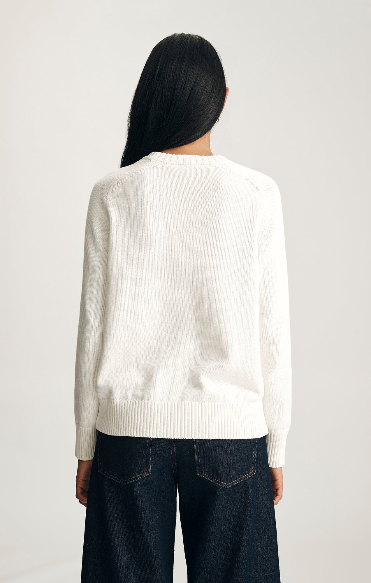 CREW NECK SWEATER IN ANTIQUE WHITE - Mavi Jeans