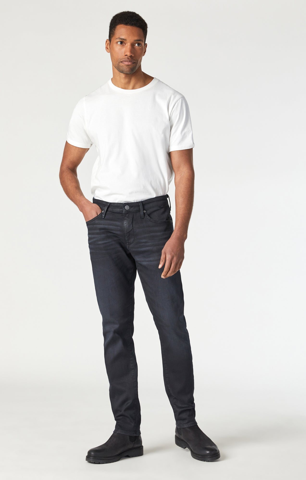 33 in. Athletica Fit Flare Bootcut Pants