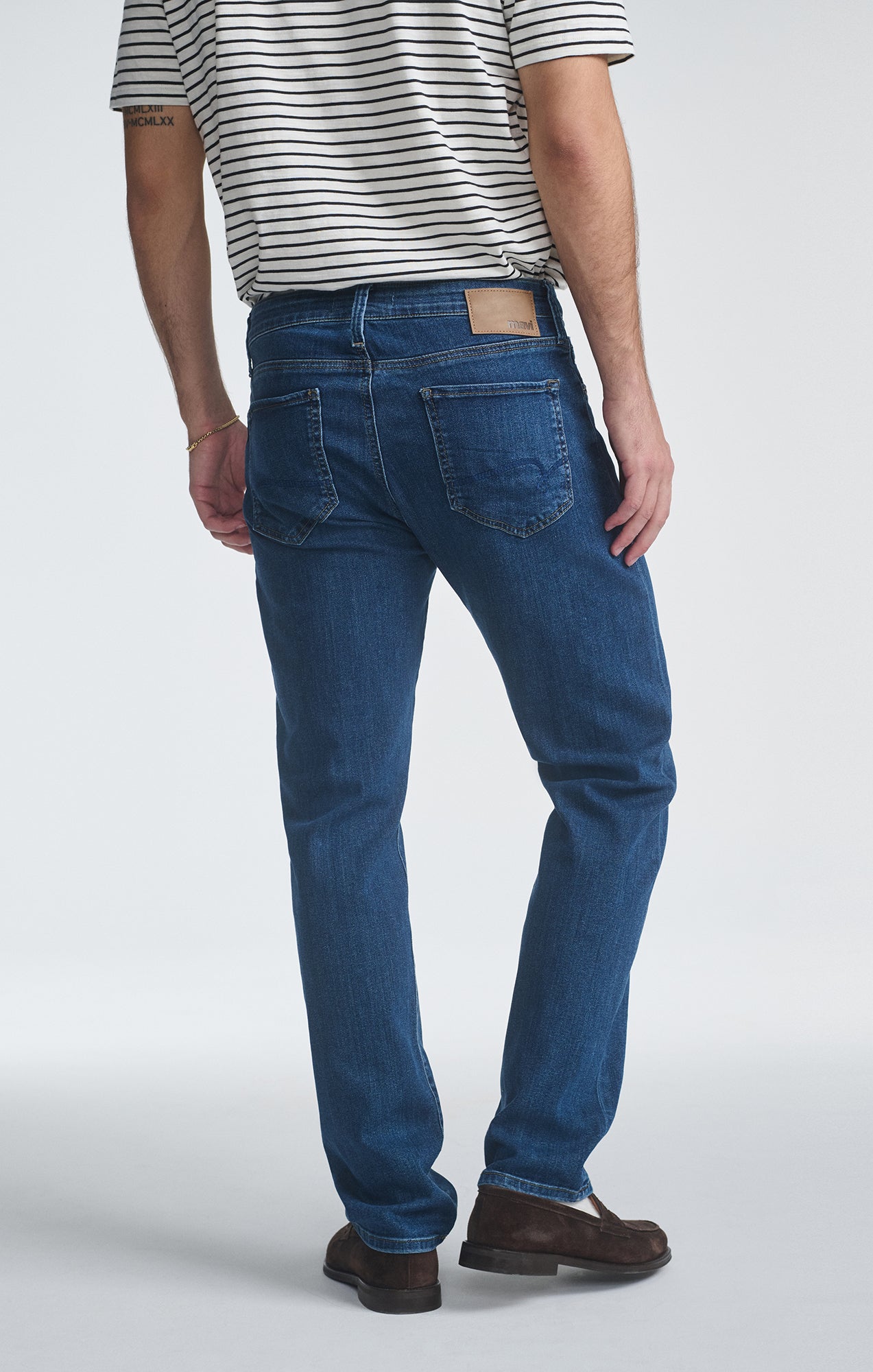 ZACH STRAIGHT LEG IN DEEP BRUSHED WILLIAMSBURG - Mavi Jeans