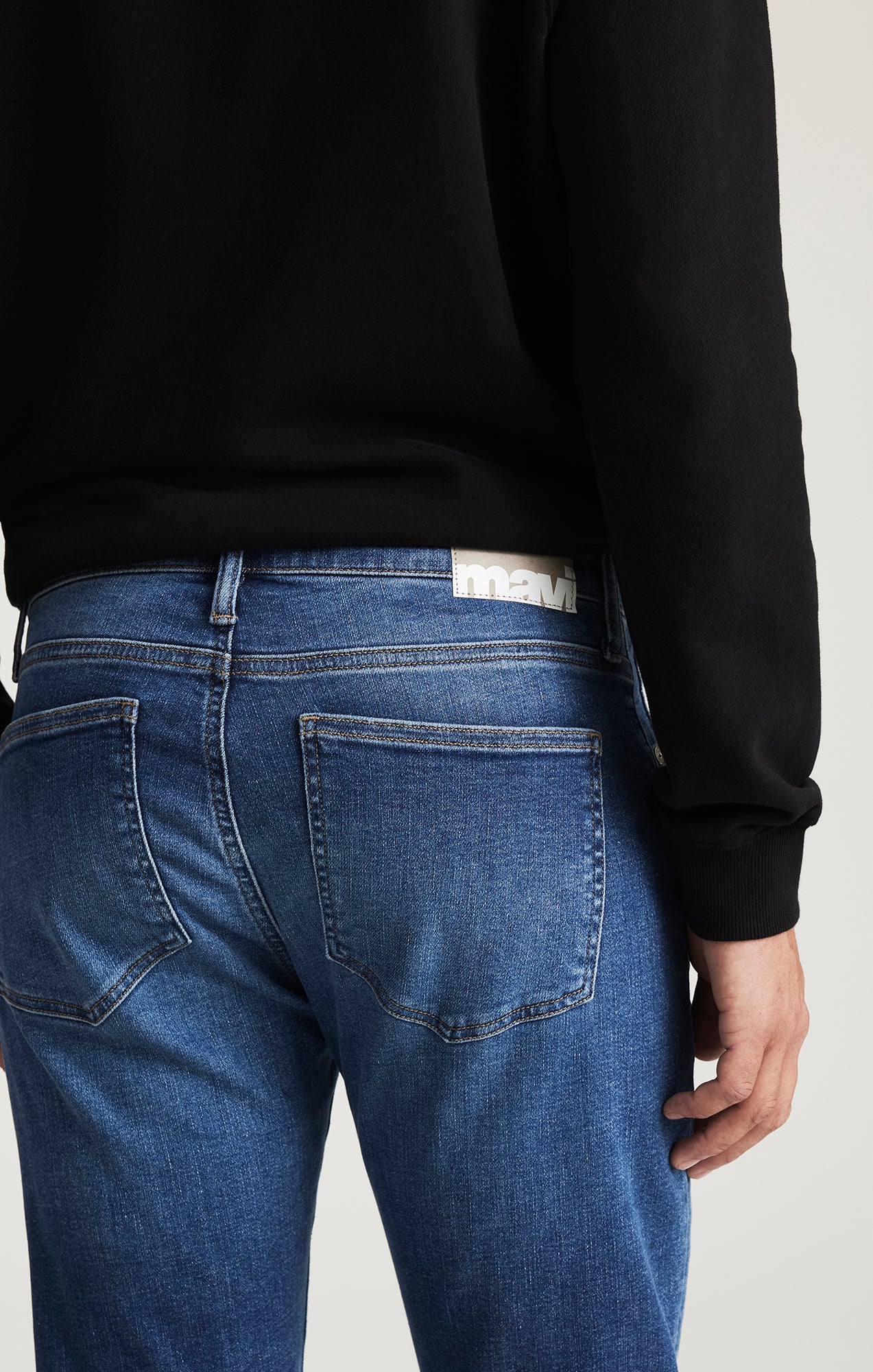 MARCUS SLIM STRAIGHT LEG IN MID BRUSHED CLASSIC VINTAGE - Mavi Jeans