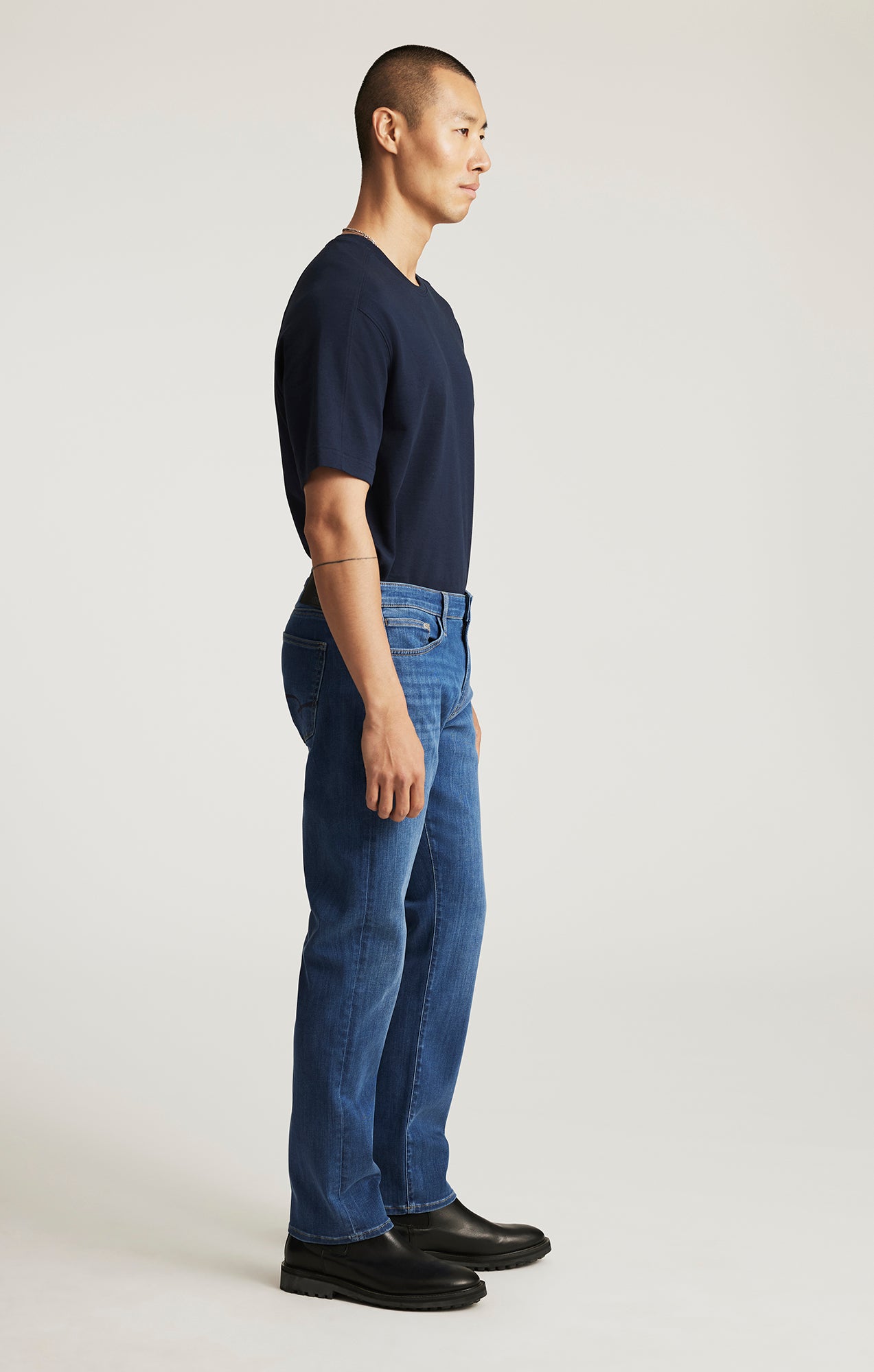 MARCUS SLIM STRAIGHT LEG IN MID SUPERMOVE - Mavi Jeans