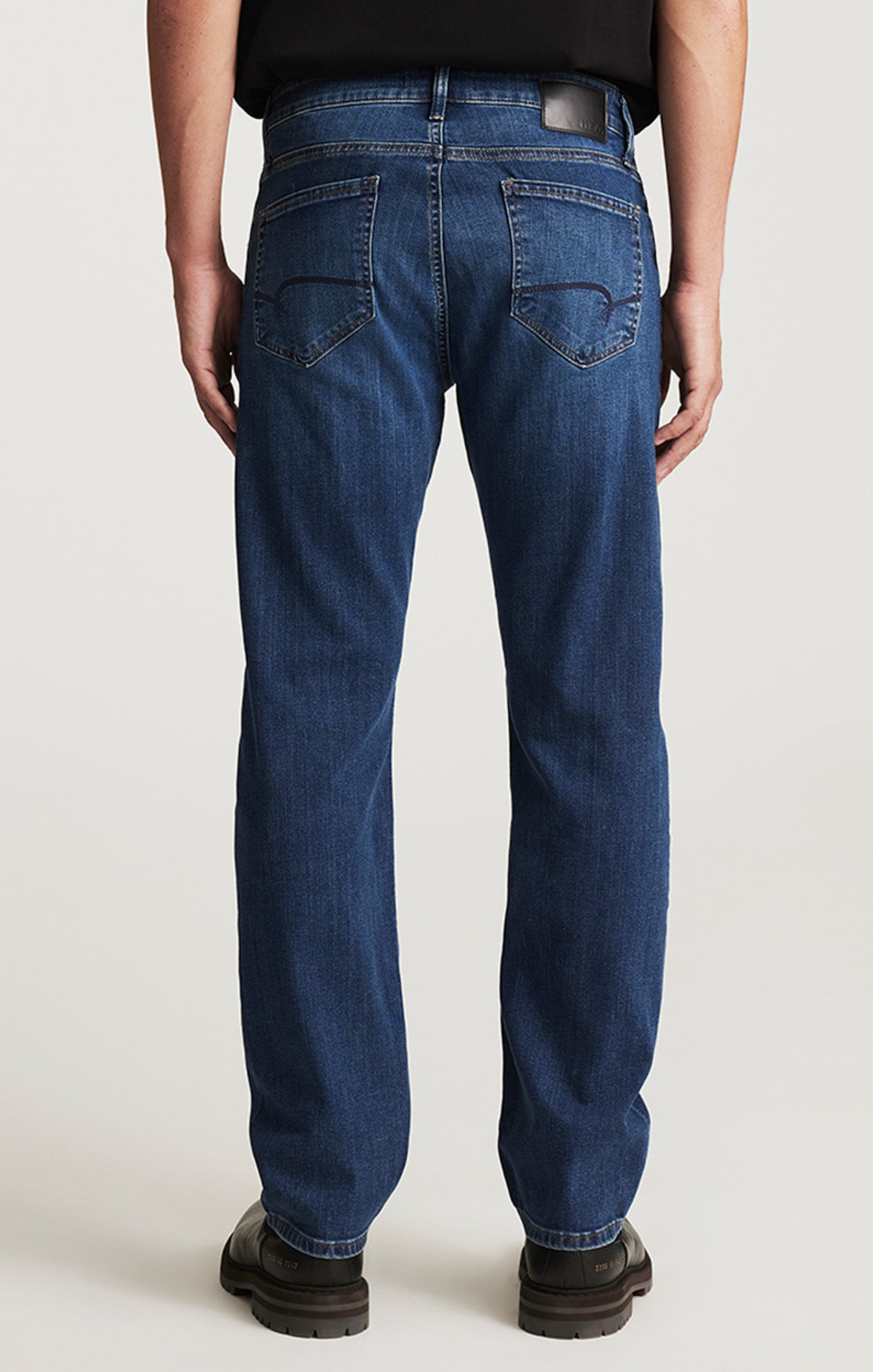 ZACH STRAIGHT LEG IN NIGHT SKY WILLIAMSBURG - Mavi Jeans