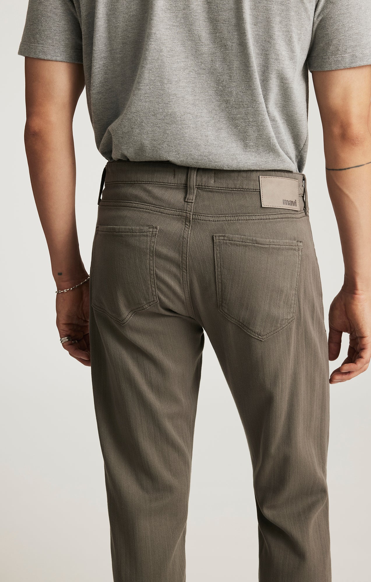 MARCUS SLIM STRAIGHT LEG IN SAGE HERRINGBONE - Mavi Jeans