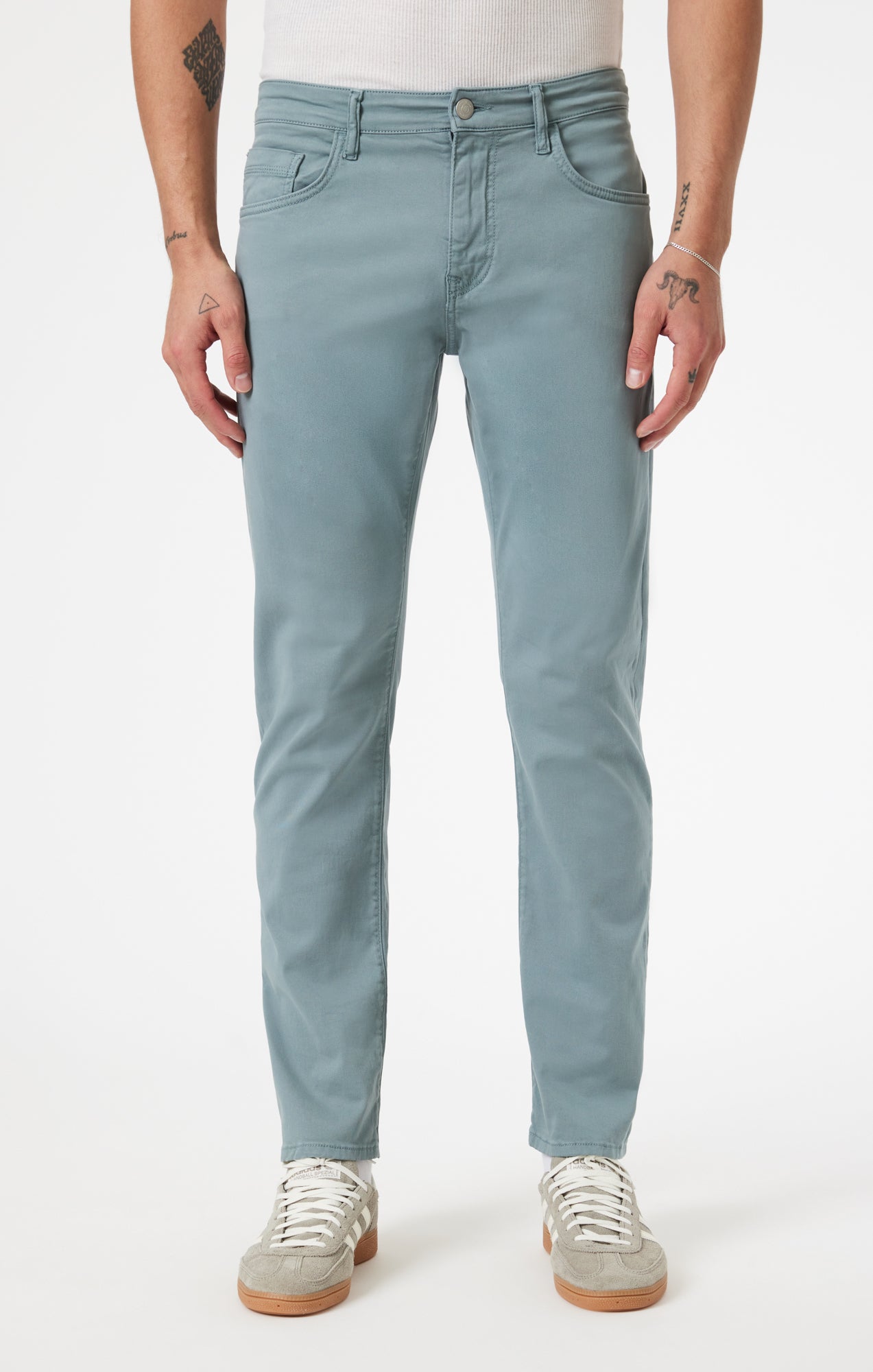 MARCUS SLIM STRAIGHT LEG IN BLUE CASUAL TWILL - Mavi Jeans
