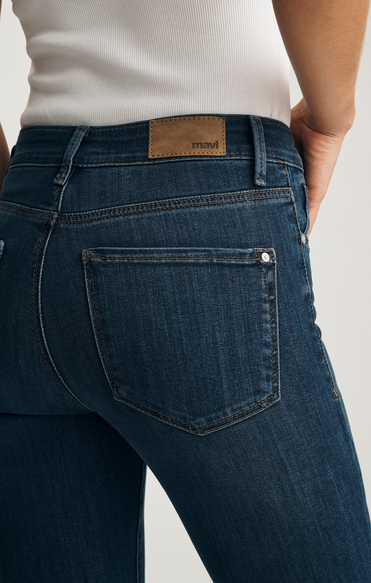 KENDRA STRAIGHT LEG IN INDIGO SUPERSOFT