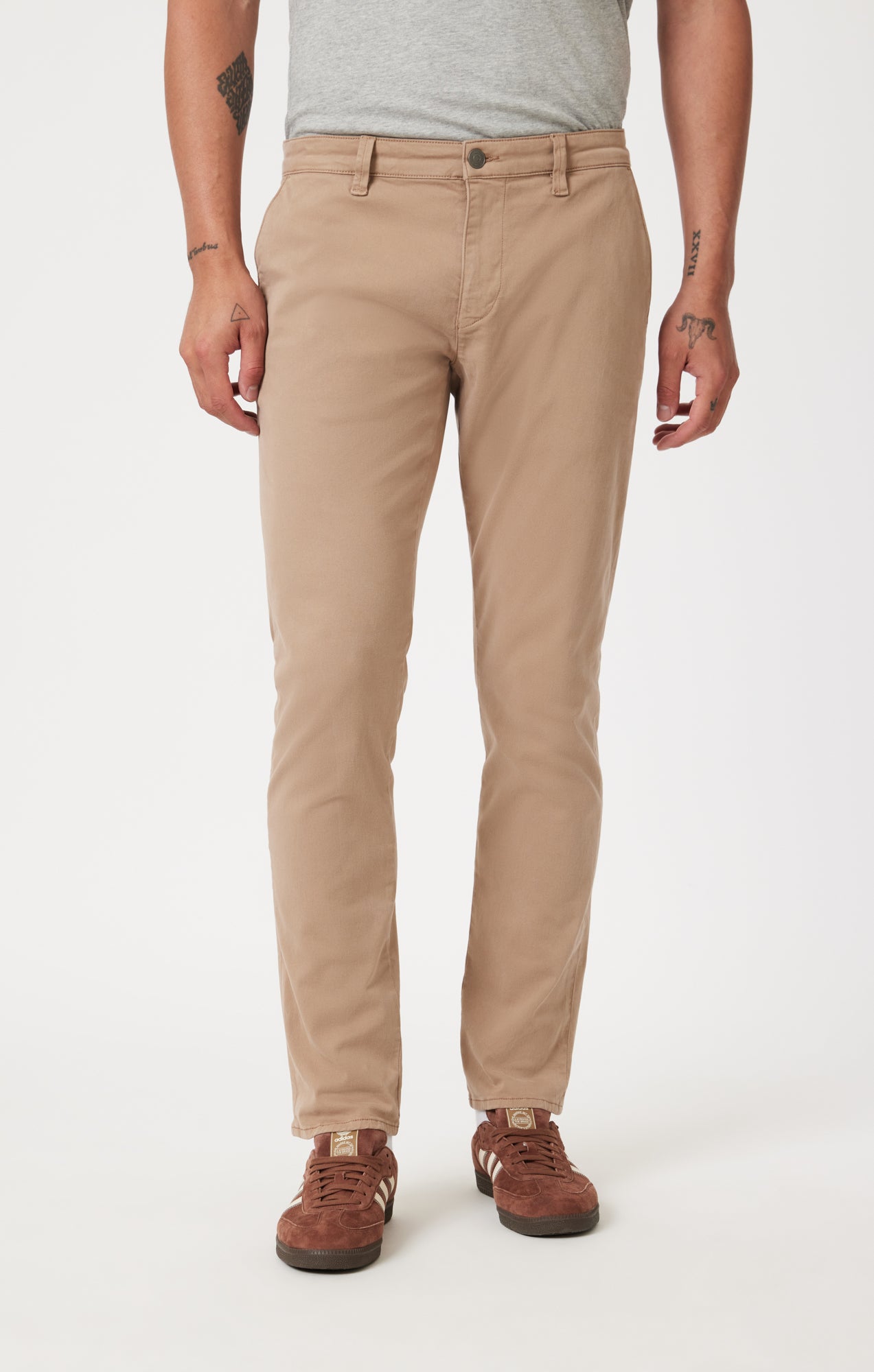 JOHNNY SLIM CHINO IN SAND CASUAL TWILL - Mavi Jeans