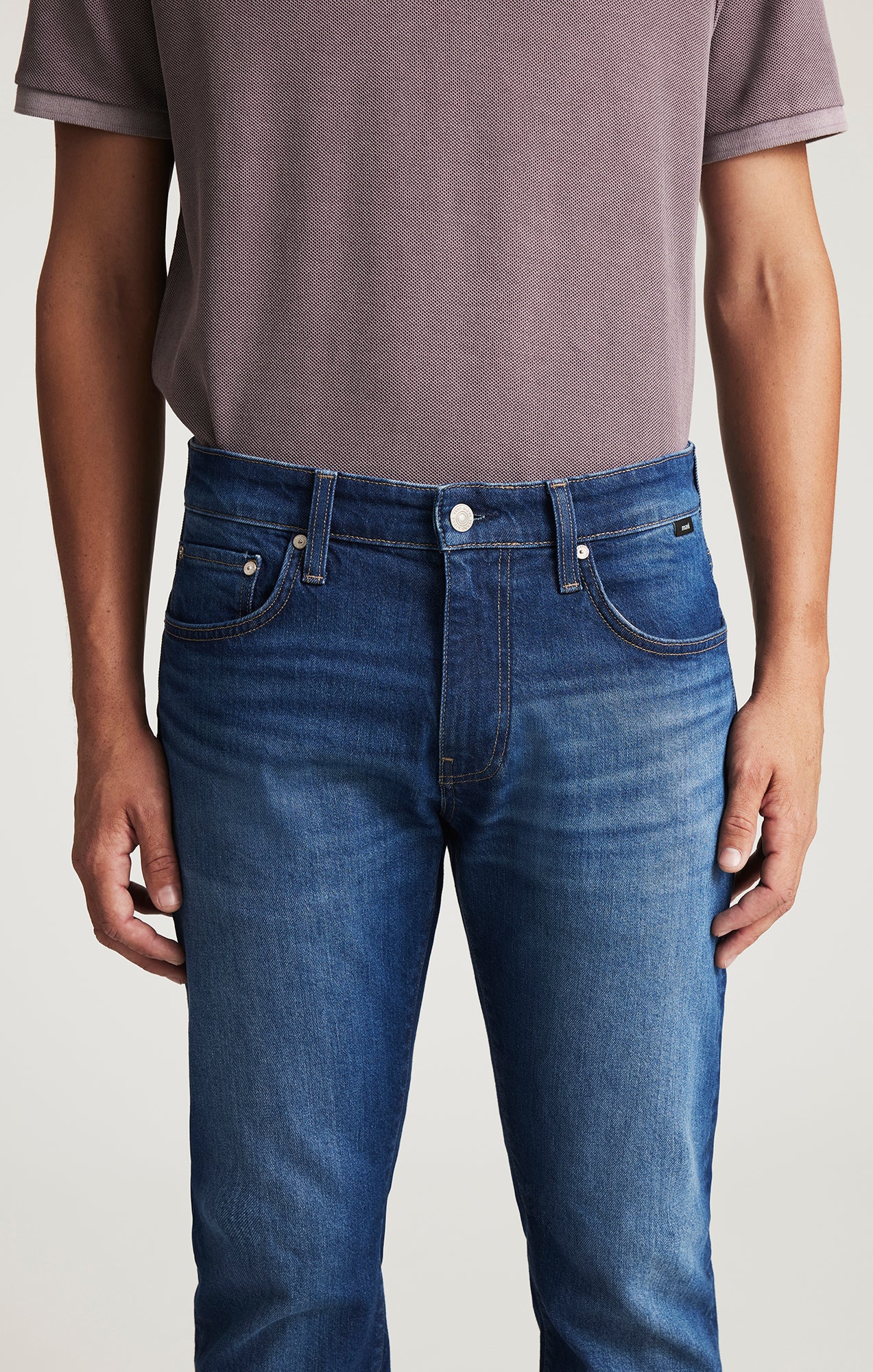 MARCUS SLIM STRAIGHT LEG IN DARK BRUSHED CLASSIC BLUE - Mavi Jeans