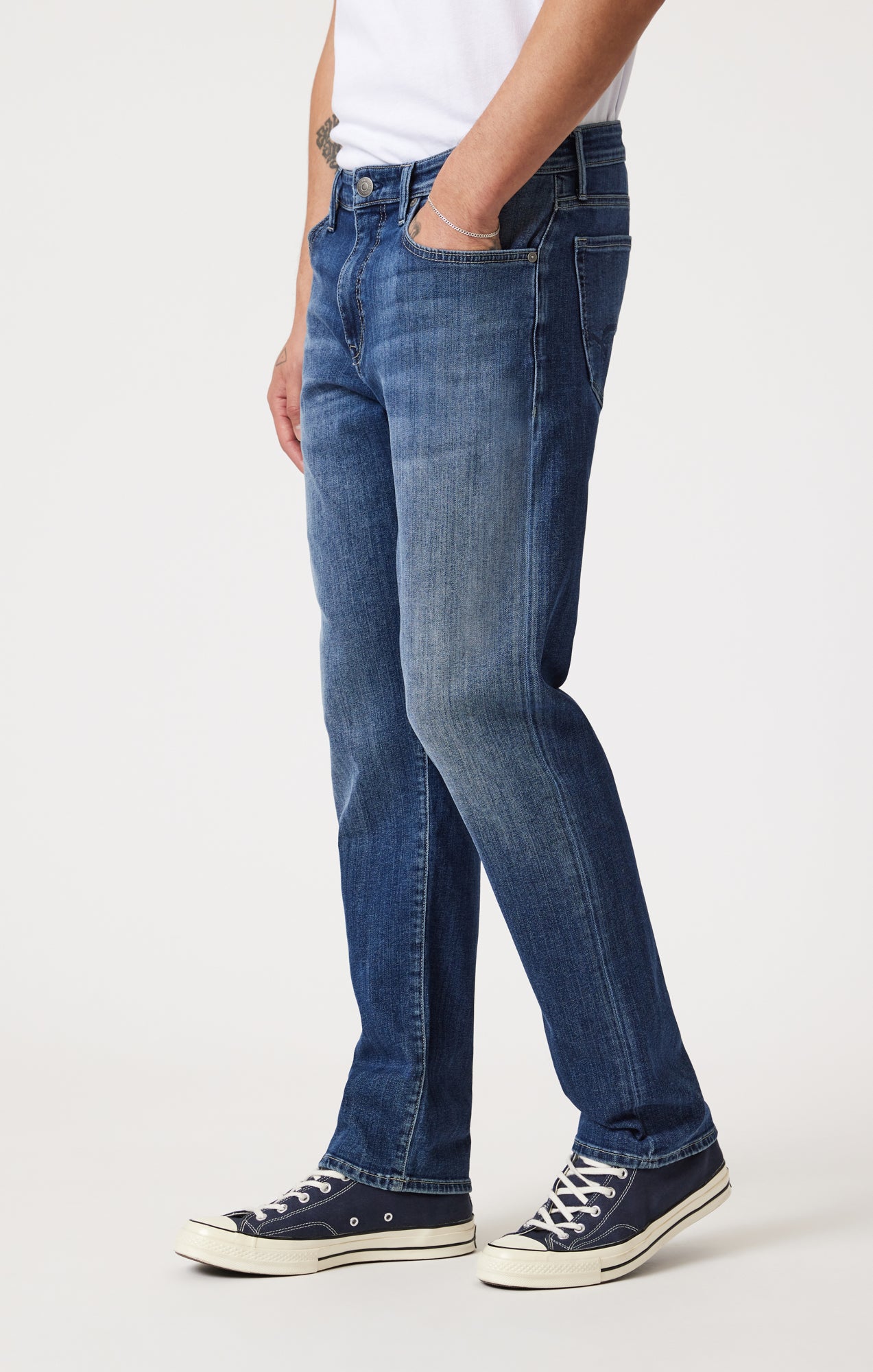 MARCUS SLIM STRAIGHT LEG IN DARK BRUSHED WILLIAMSBURG - Mavi Jeans