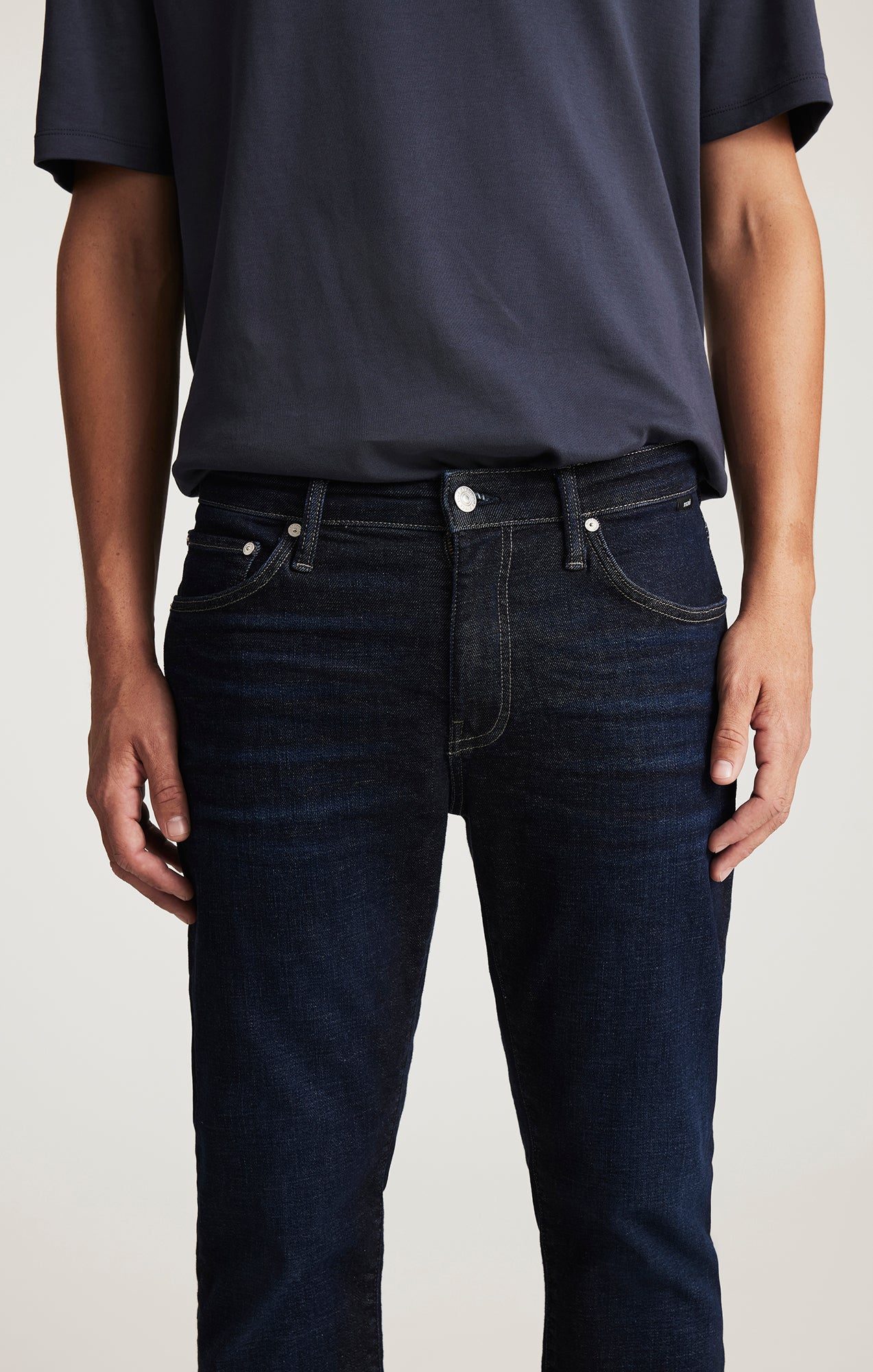 MARCUS SLIM STRAIGHT LEG IN RINSE CLASSIC VINTAGE - Mavi Jeans
