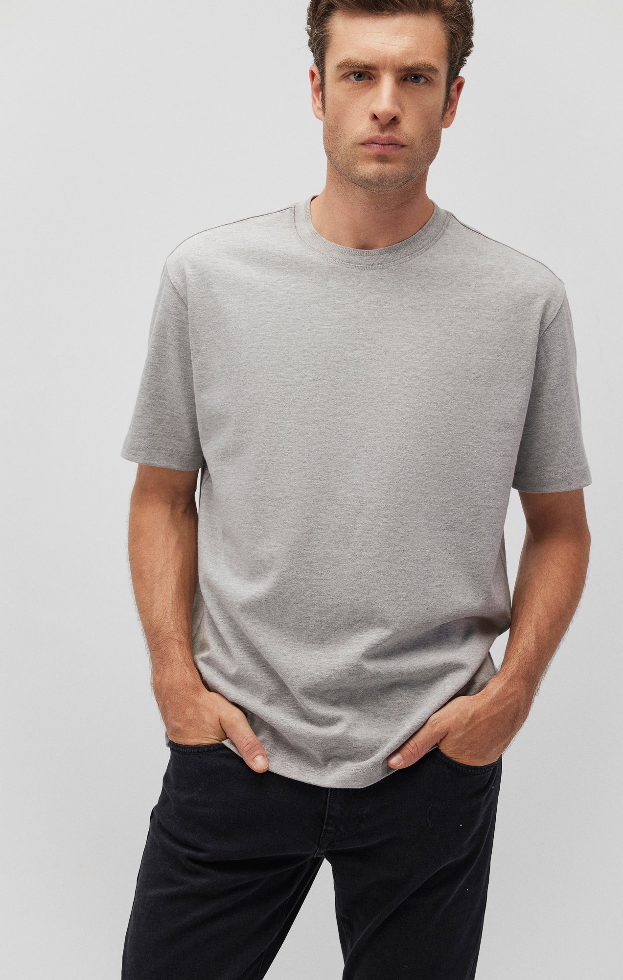 Gray shirt with jeans online