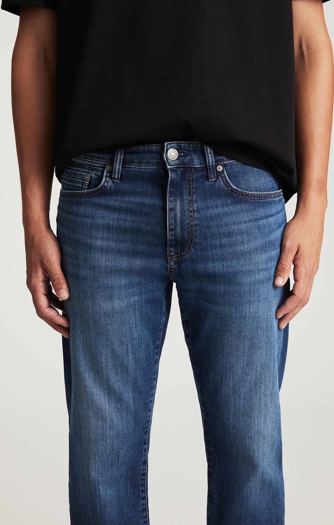 ZACH STRAIGHT LEG IN NIGHT SKY WILLIAMSBURG - Mavi Jeans