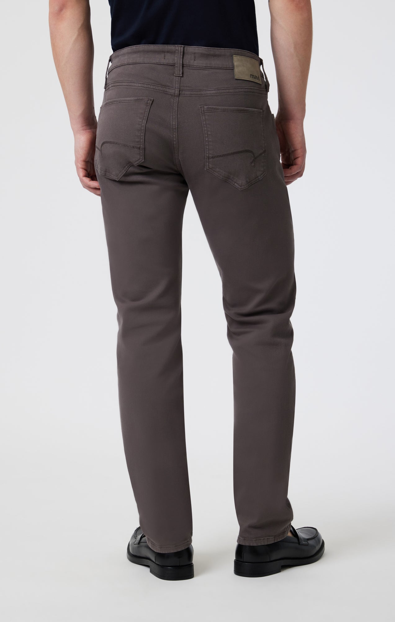 MARCUS SLIM STRAIGHT LEG IN EARL GREY SUPERMOVE - Mavi Jeans