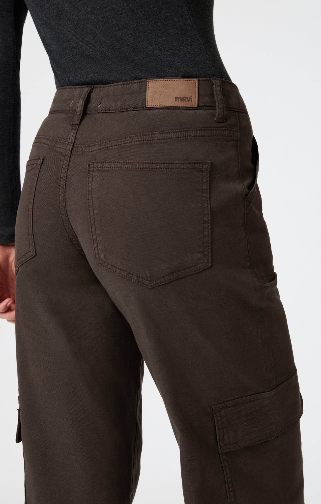 ALVA STRAIGHT CARGO IN OAK LUXE TWILL - Mavi Jeans