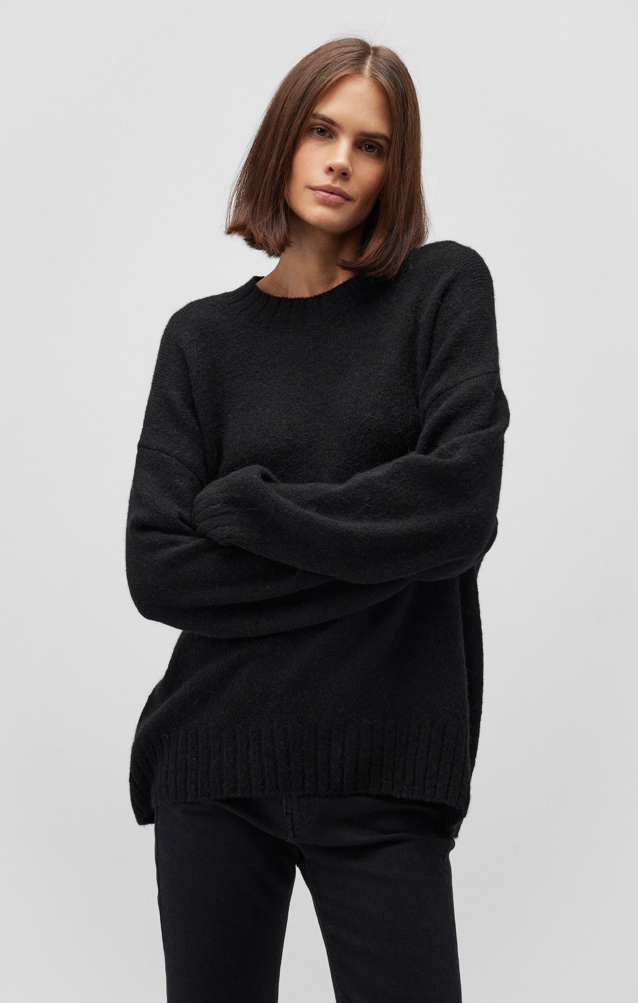FUZZY SWEATER IN BLACK - Mavi Jeans