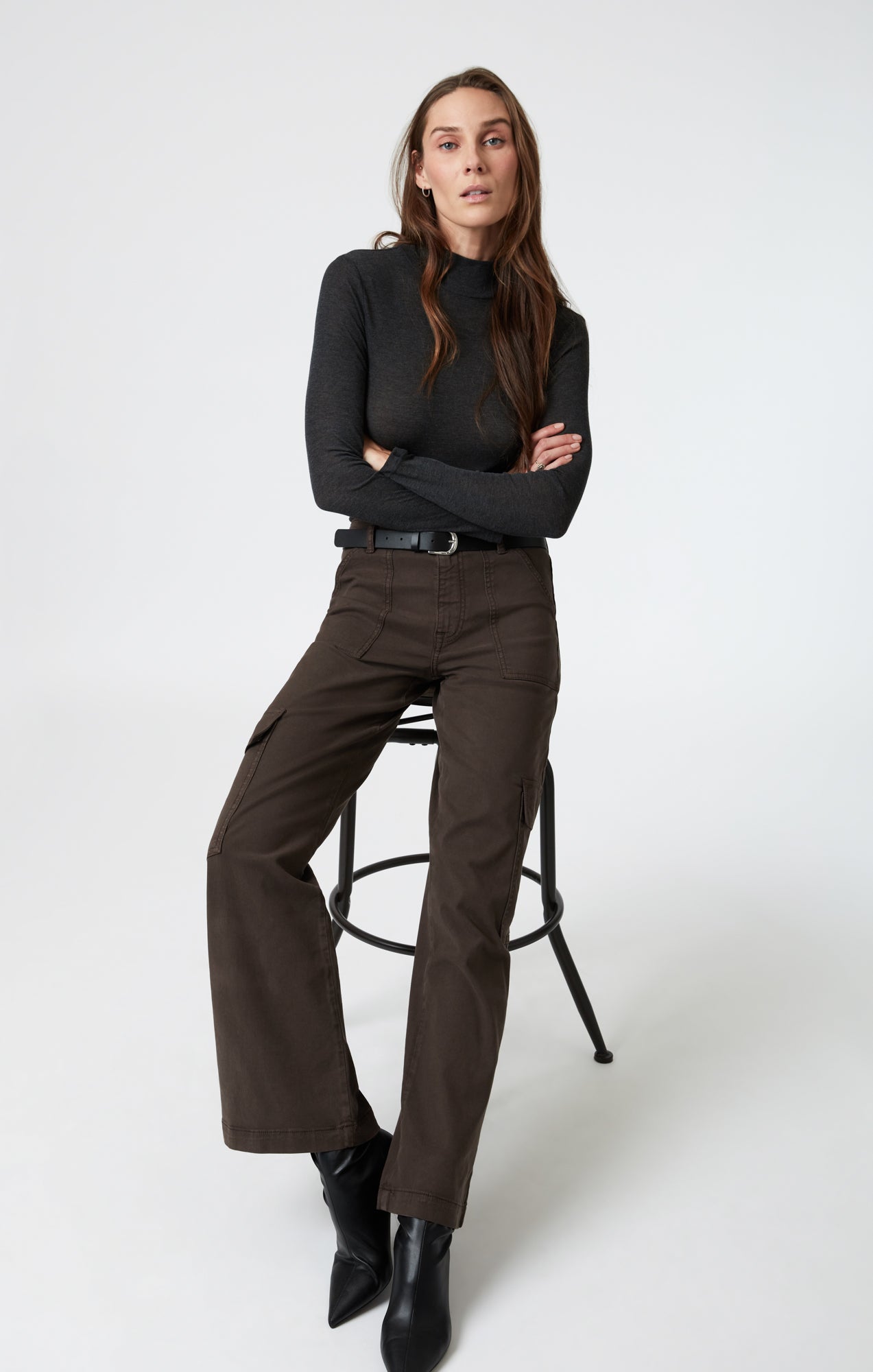 ALVA STRAIGHT CARGO IN OAK LUXE TWILL - Mavi Jeans