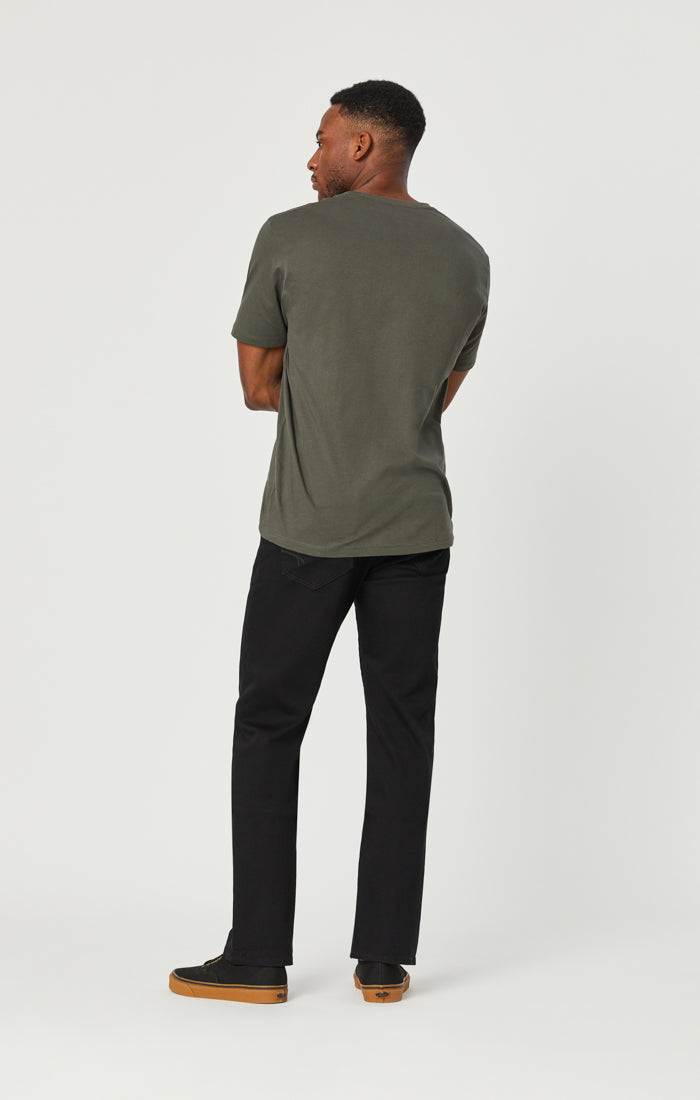 ZACH STRAIGHT LEG JEANS IN DOUBLE BLACK SUPERMOVE - Mavi Jeans