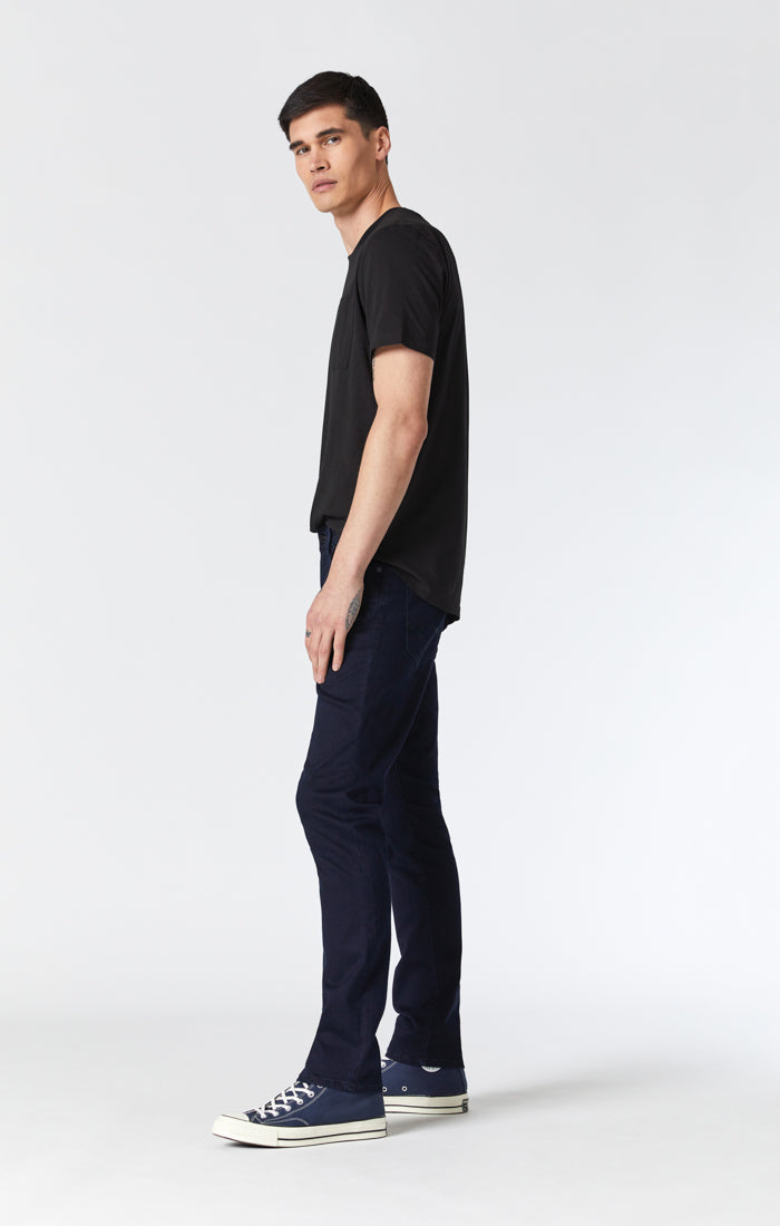 MARCUS SLIM STRAIGHT LEG JEANS IN INK SUPERMOVE - Mavi Jeans