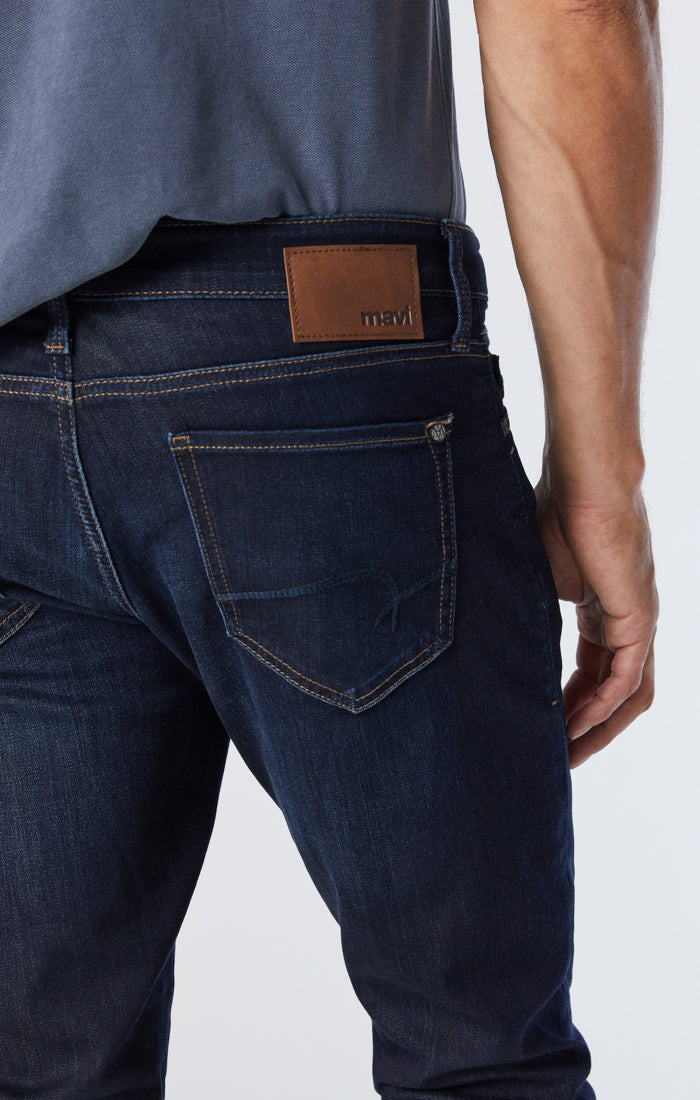 JAKE SLIM LEG IN RINSE BRUSHED WILLIAMSBURG - Mavi Jeans