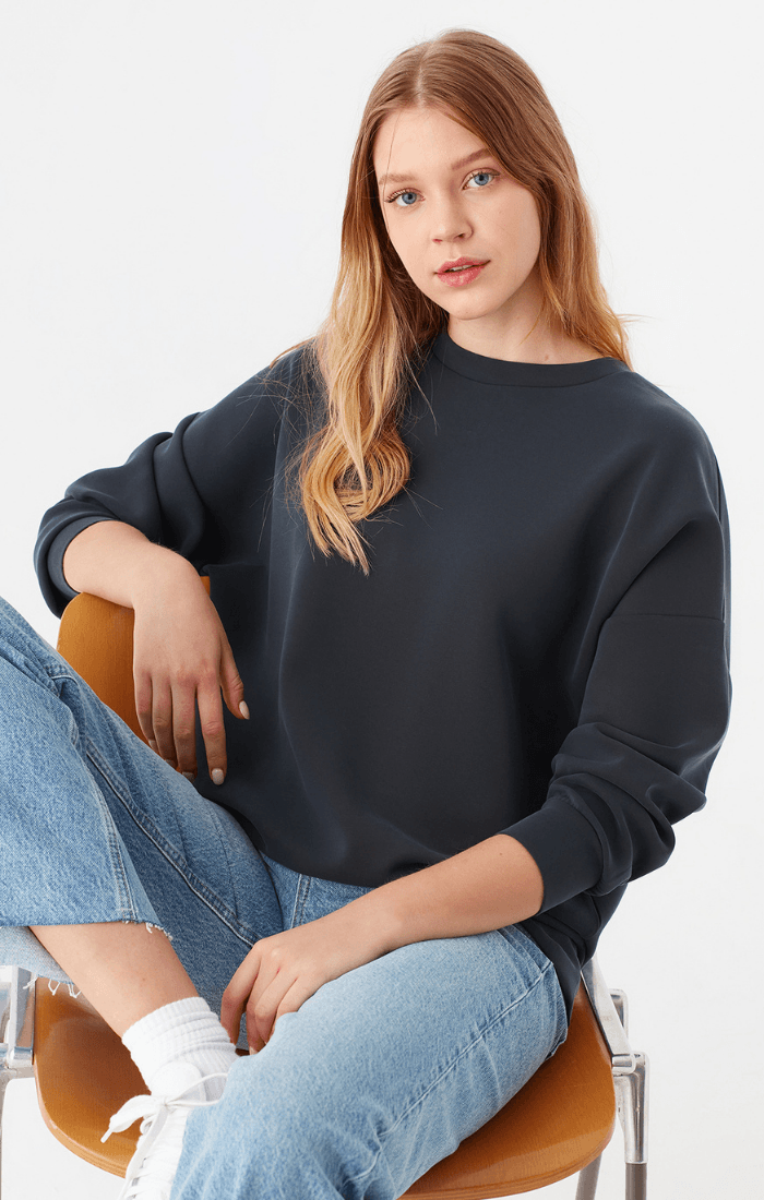 Mavi Women s Oversized Crewneck Sweatshirt In Black
