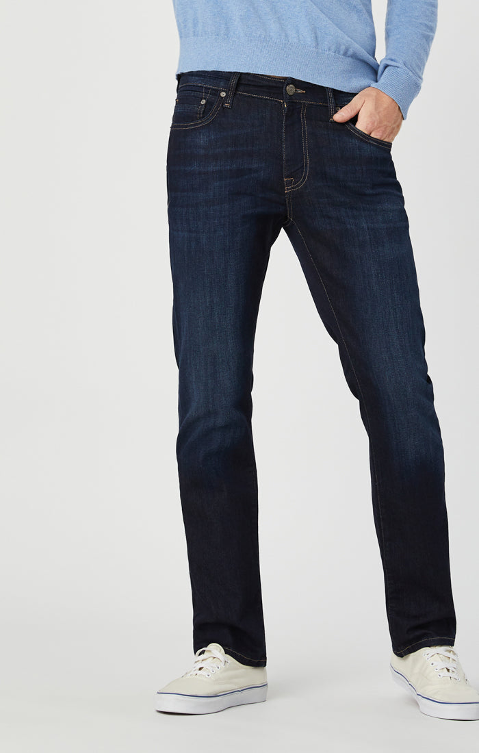 ZACH STRAIGHT LEG JEANS IN RINSE BRUSHED WILLIAMSBURG - Mavi Jeans