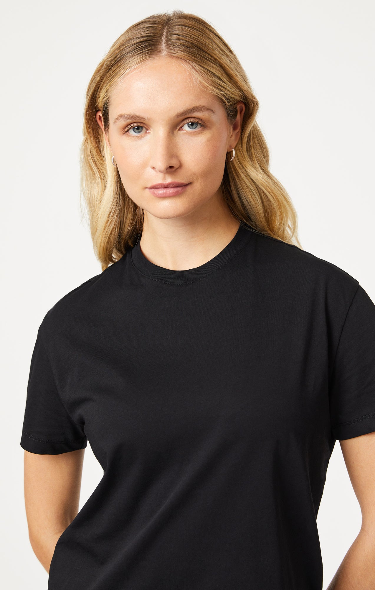 CREW NECK T-SHIRT IN BLACK - Mavi Jeans