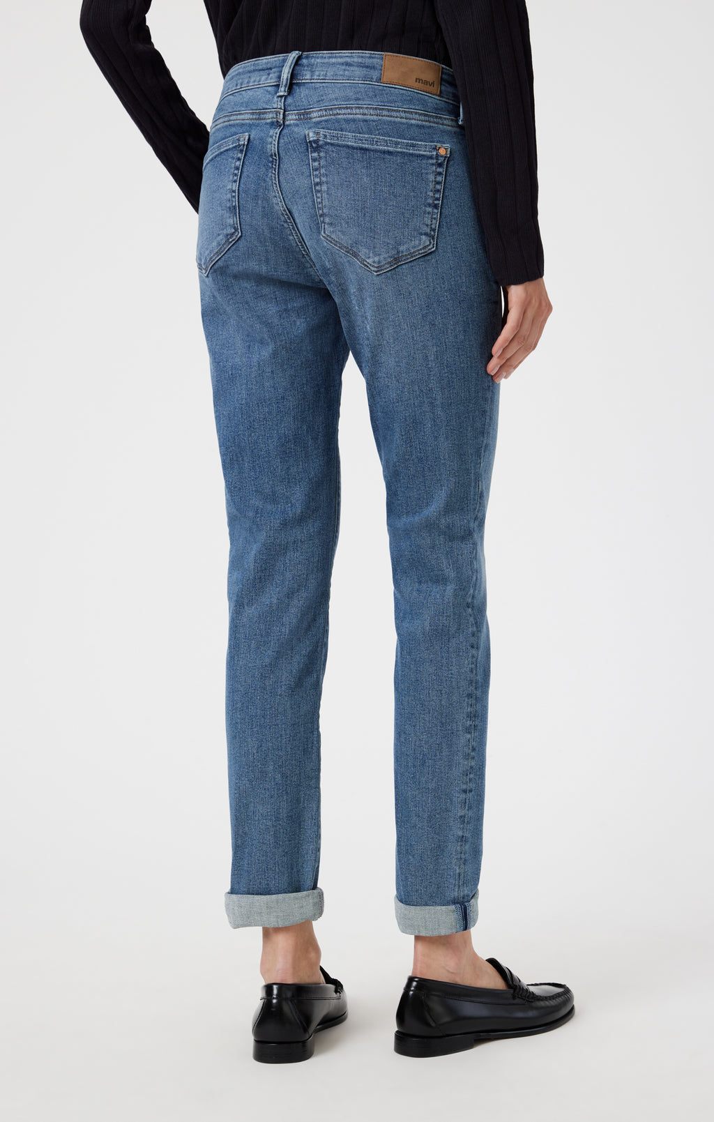 EMMA SLIM BOYFRIEND IN MID SHADED FLEX BLUE - Mavi Jeans