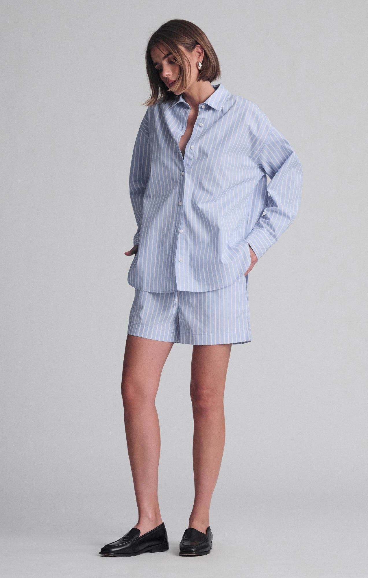 LONG SLEEVE BUTTON-UP SHIRT IN BLUE STRIPE - Mavi Jeans