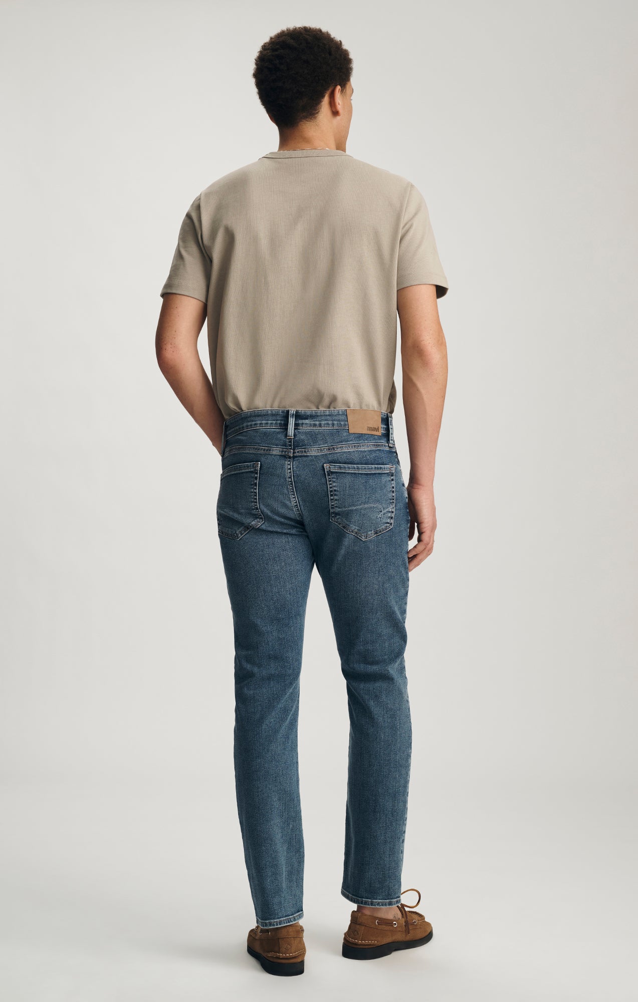 JAKE SLIM LEG JEANS IN BRUSHED WILLIAMSBURG - Mavi Jeans