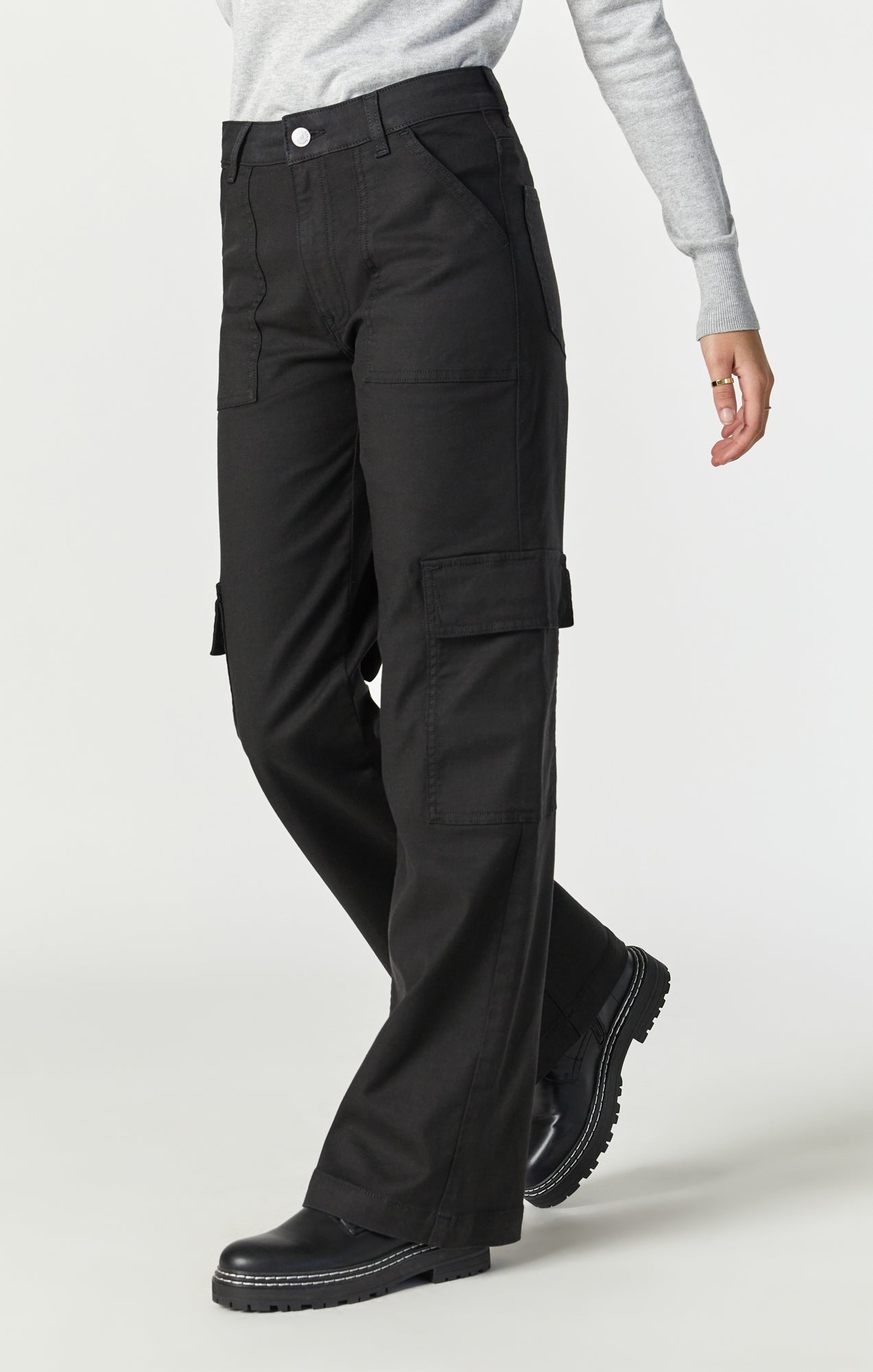 Mavi Women's Alva Straight Cargo Pants In Black Luxe Twill