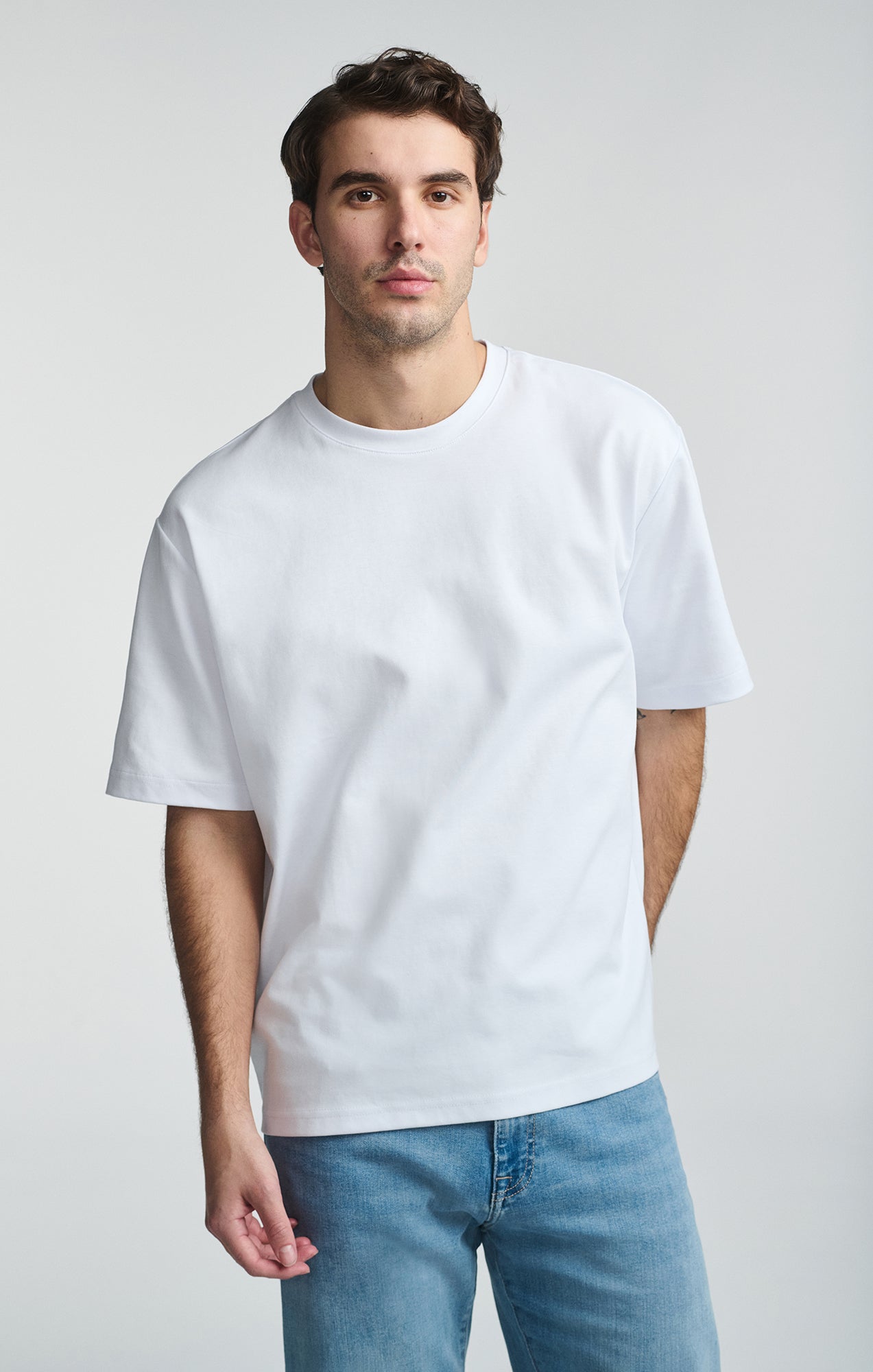 SHORT SLEEVE CREW NECK T-SHIRT IN WHITE - Mavi Jeans