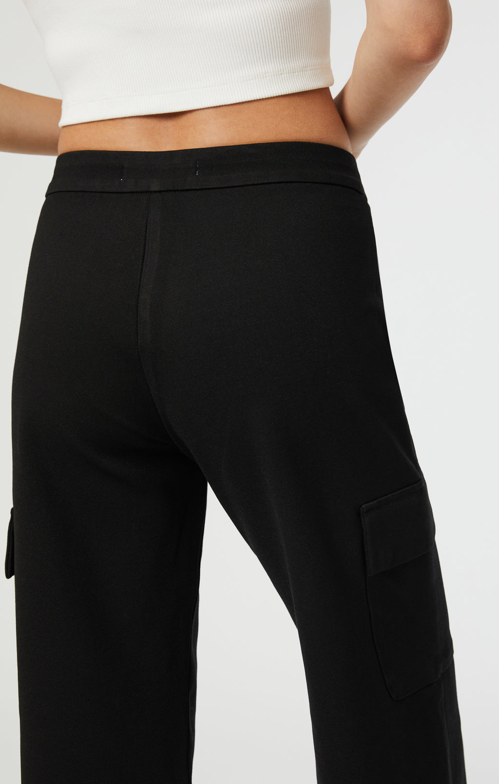 SHIRA CARGO IN BLACK MOVE STRETCH - Mavi Jeans