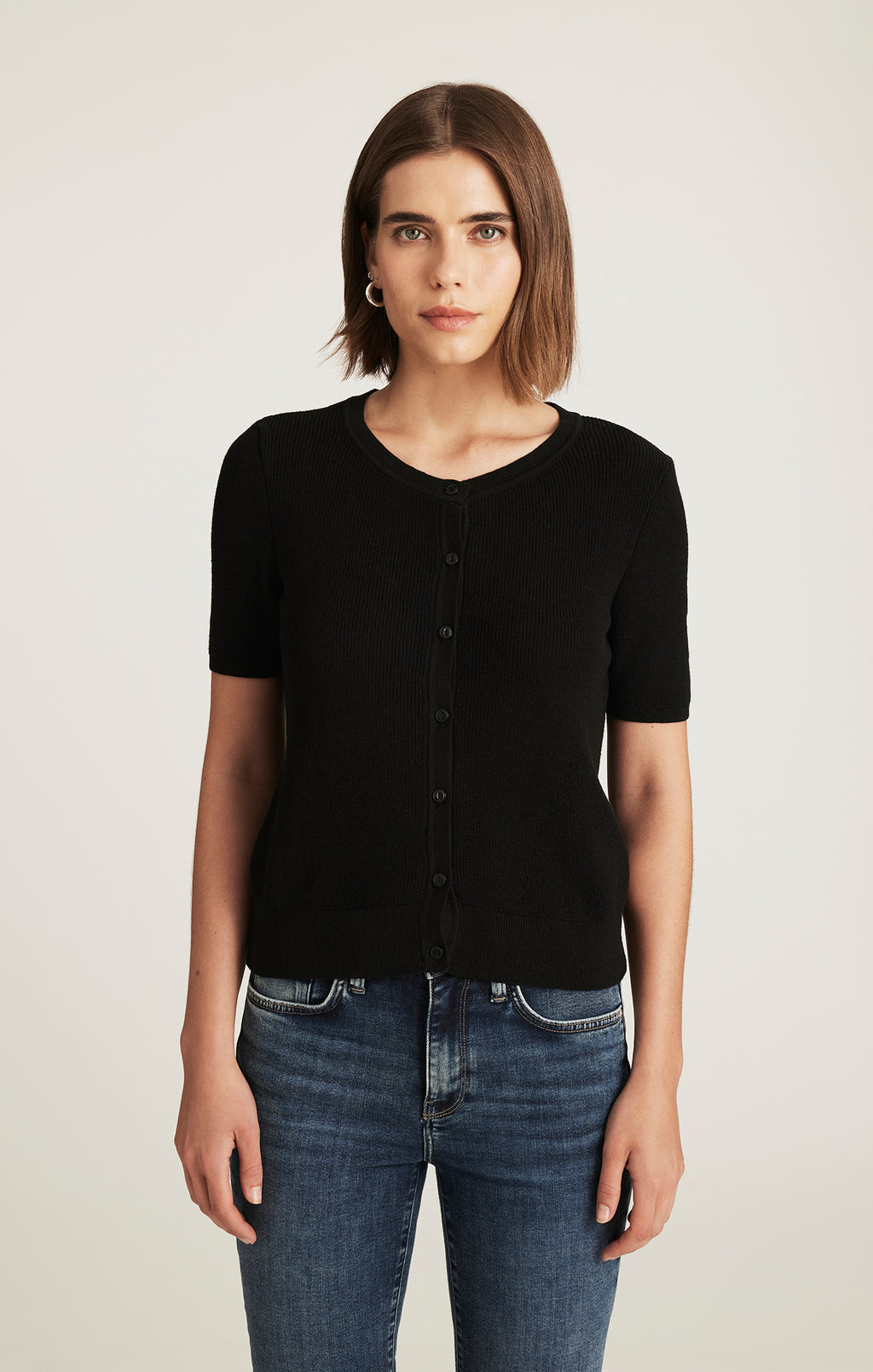 EDITION SHORT SLEEVE CARDIGAN IN BLACK - Mavi Jeans