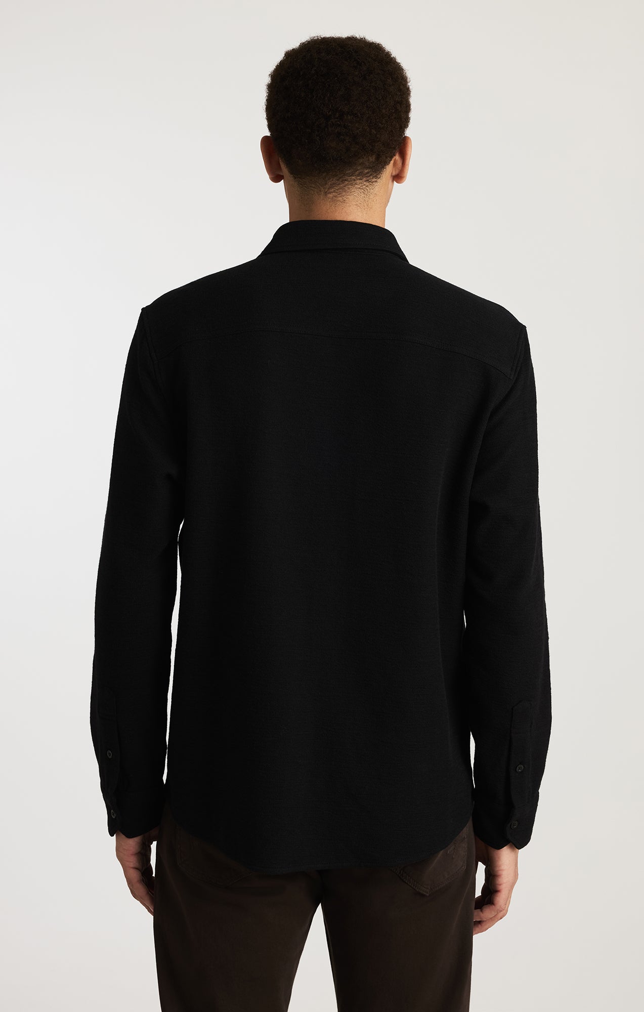 LONG SLEEVE BUTTON-UP SHIRT IN BLACK