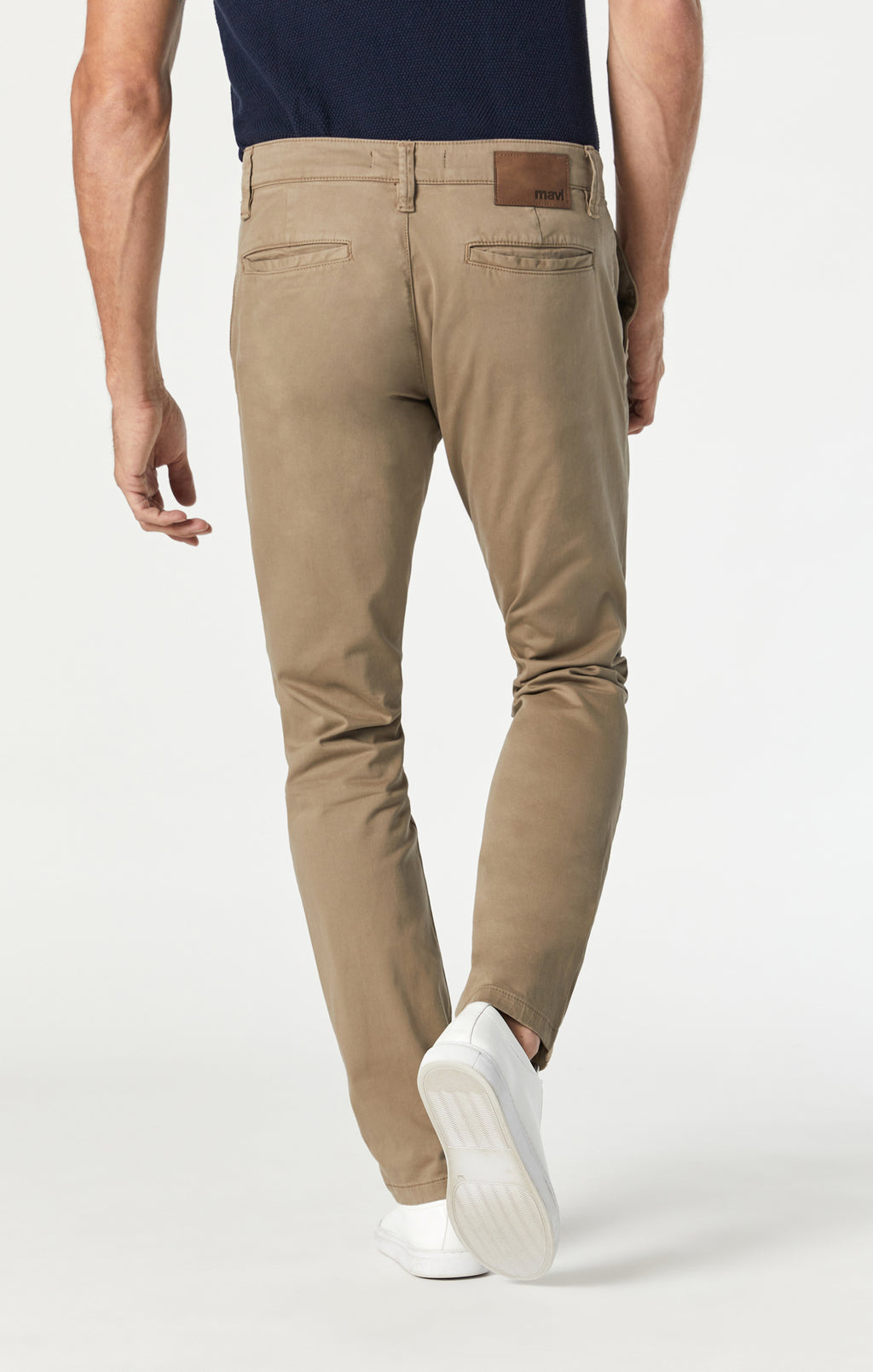 JOHNNY SLIM LEG CHINO IN BRITISH KHAKI TWILL - Mavi Jeans