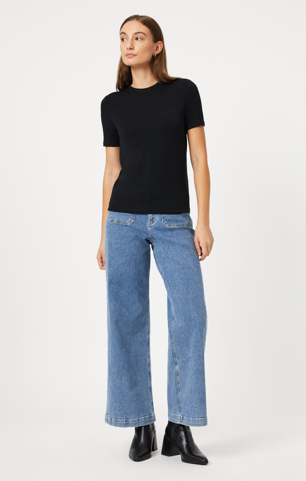 LUXE CREW NECK T-SHIRT IN BLACK - Mavi Jeans
