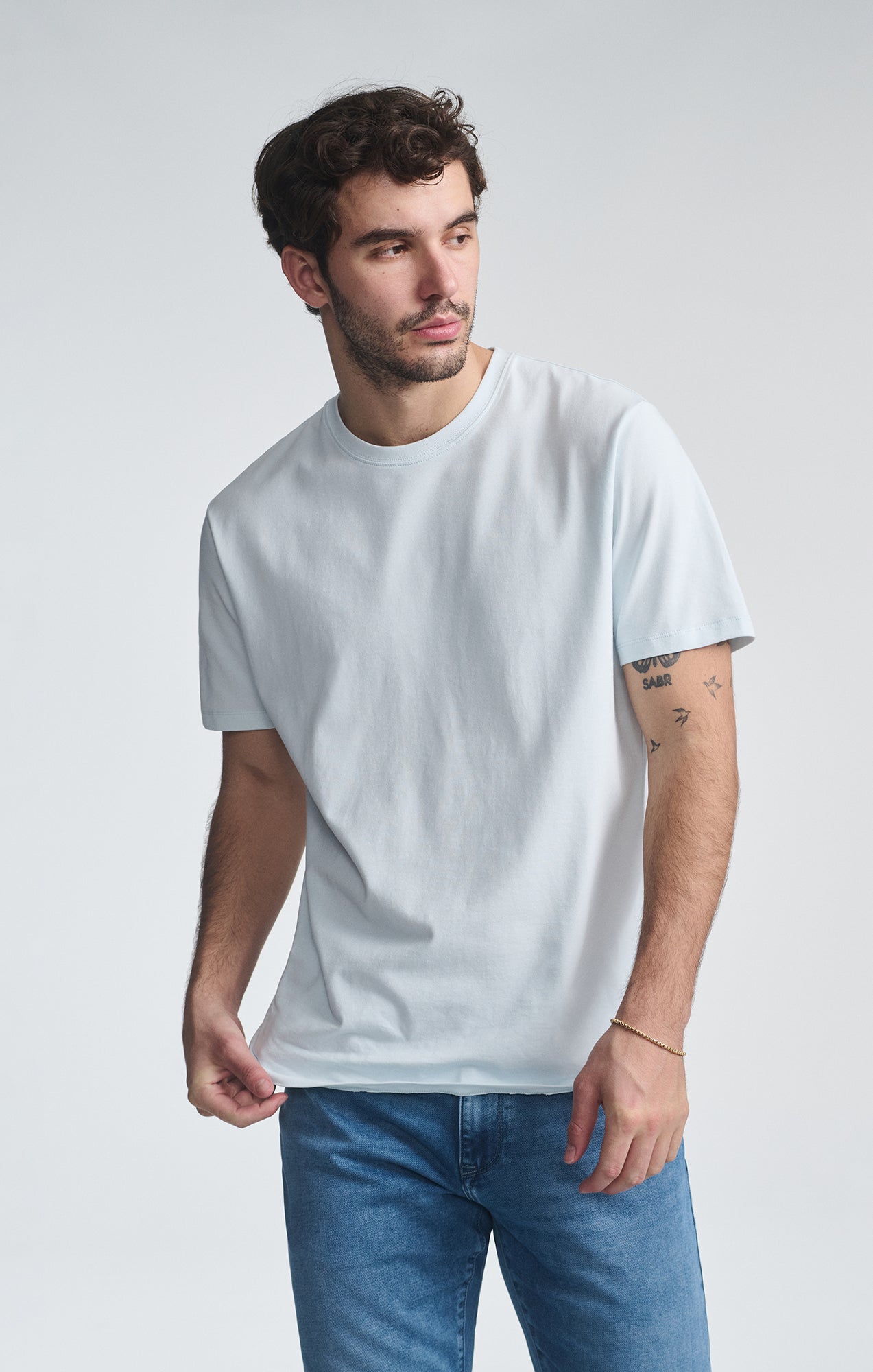 BASIC CREW NECK T-SHIRT IN ILLUSION BLUE - Mavi Jeans
