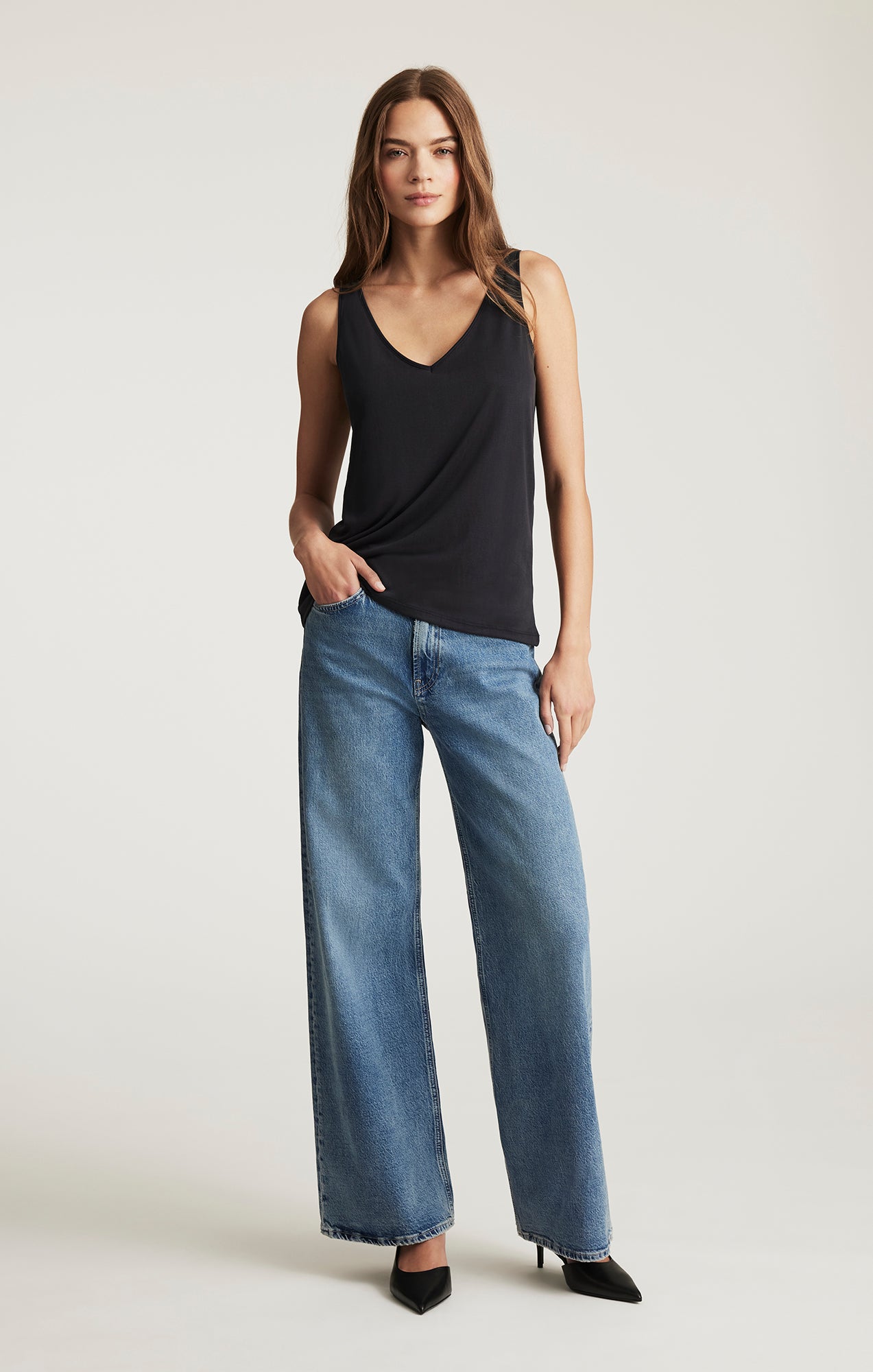 LUXE TOUCH TENCEL™ LACE TANK TOP IN BLACK - Mavi Jeans