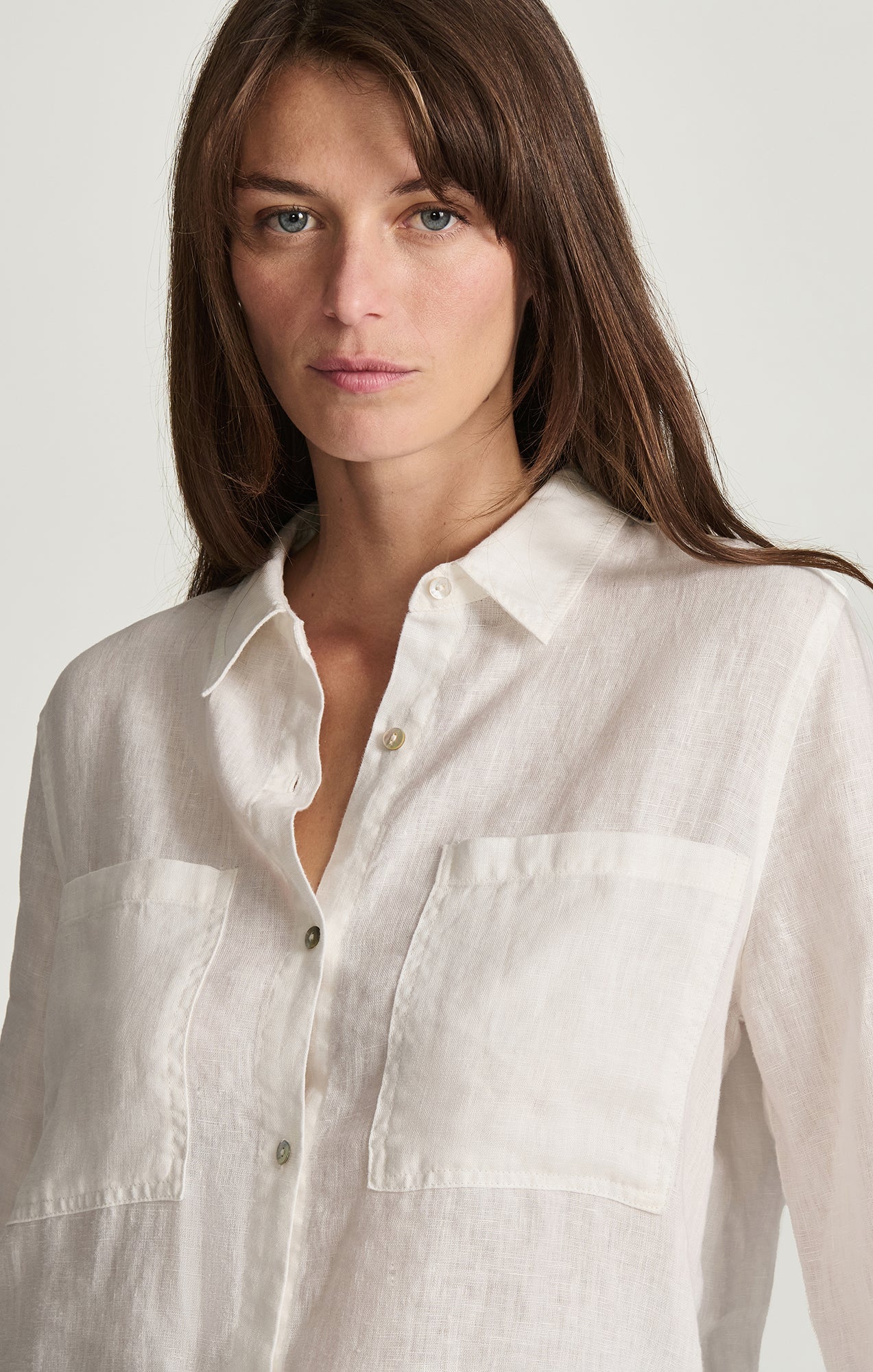 DOUBLE POCKET BUTTON-UP SHIRT IN ANTIQUE WHITE - Mavi Jeans