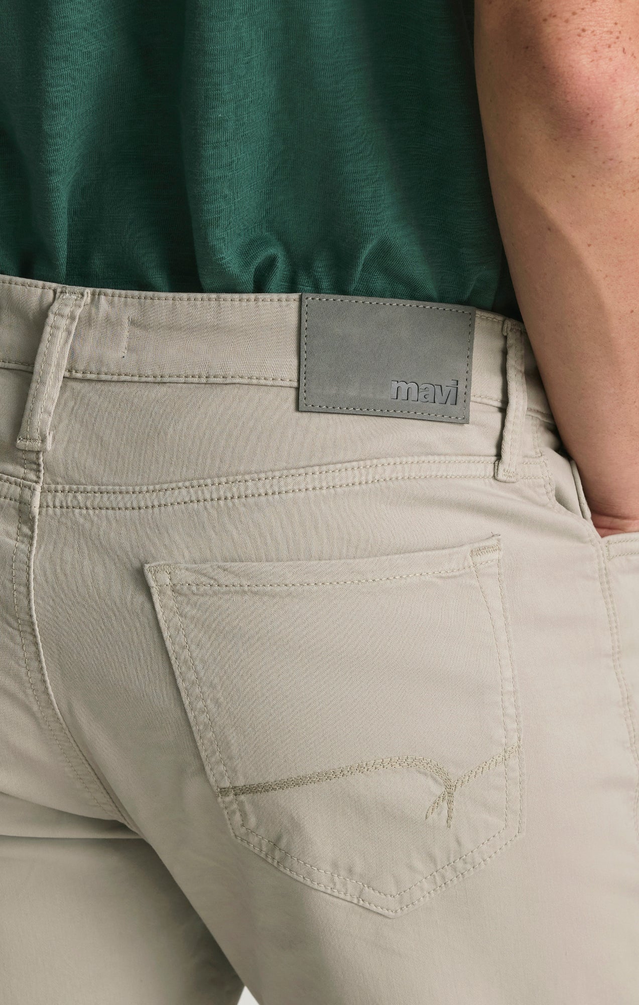 ZACH STRAIGHT LEG IN STONE TWILL - Mavi Jeans