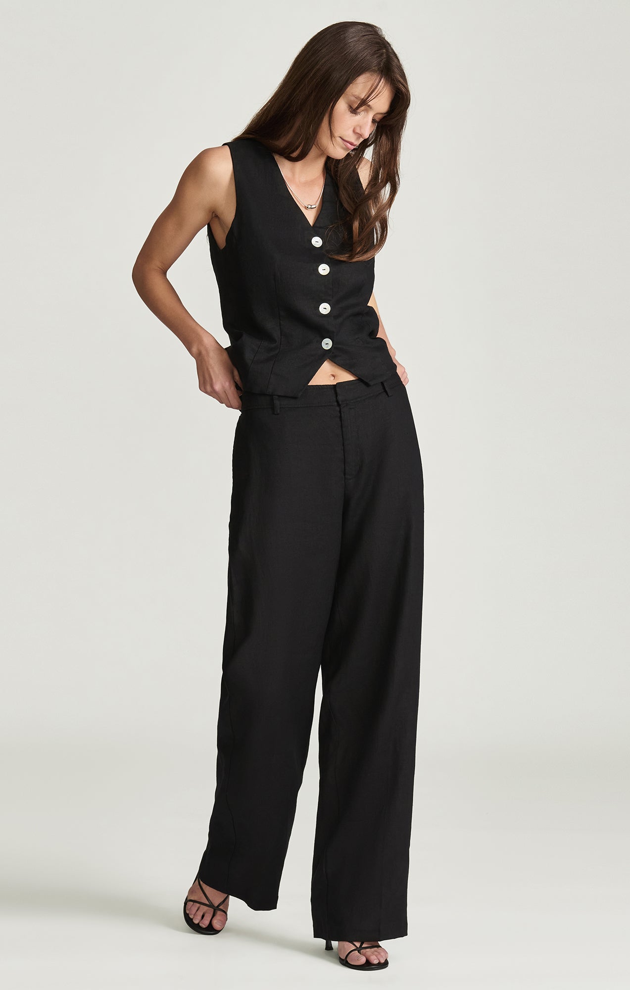 LINEN STRAIGHT LEG PANTS IN BLACK - Mavi Jeans