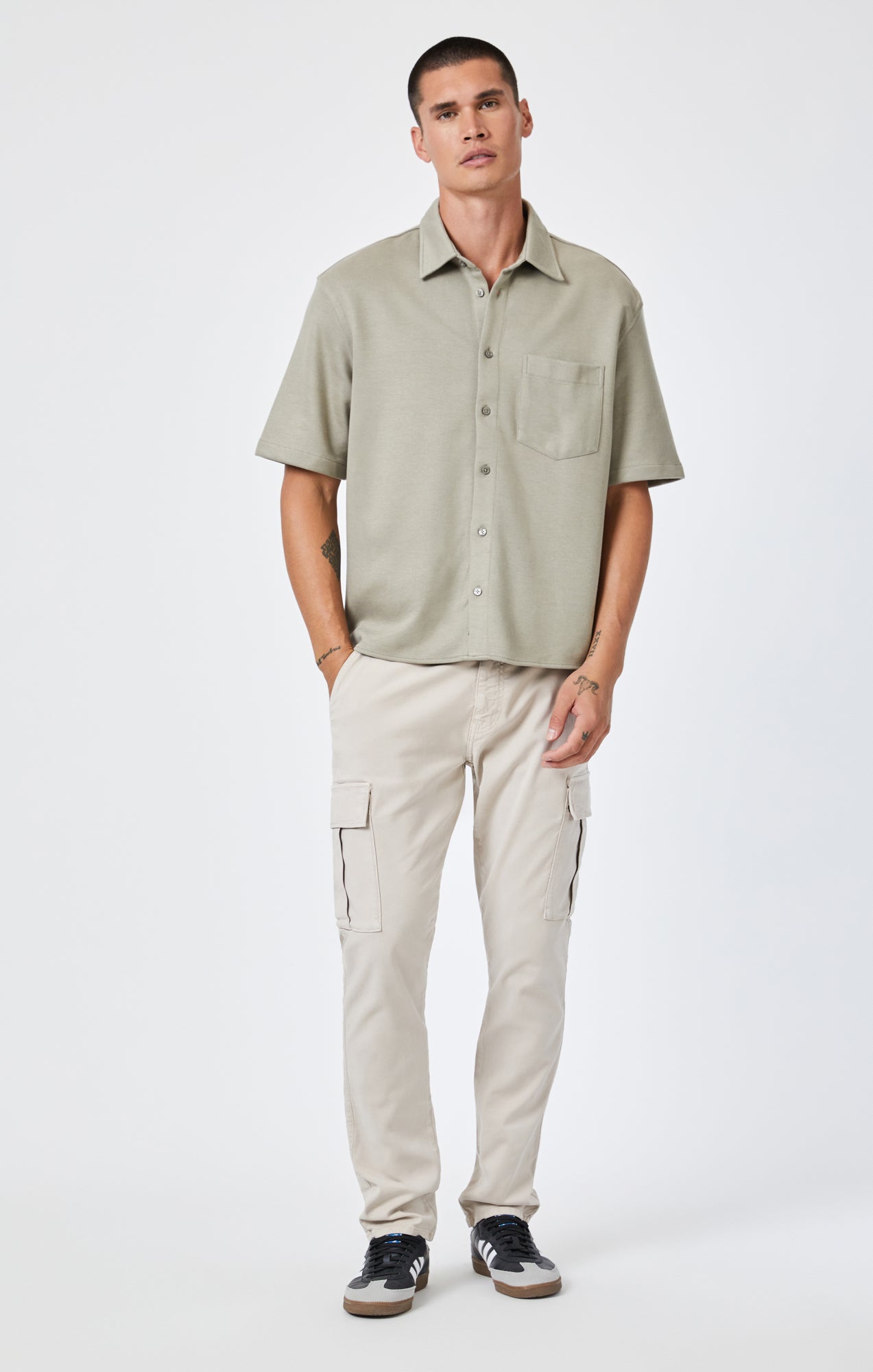 SAM SLIM STRAIGHT CARGO IN SILVER GRAY LUXE TWILL - Mavi Jeans