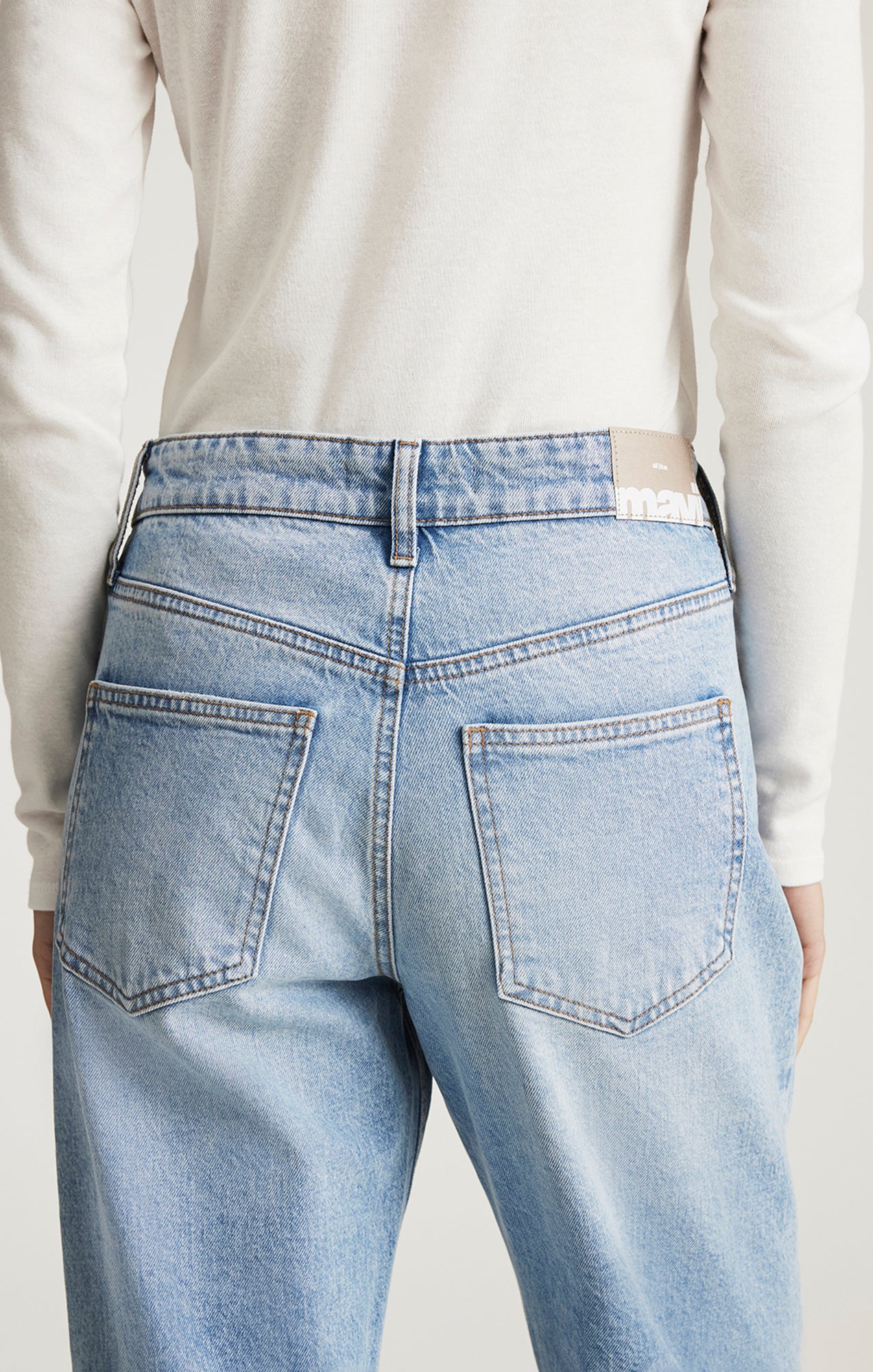SAVANNAH CUFFED STRAIGHT LEG IN LIGHT BRUSHED CLASSIC BLUE - Mavi Jeans