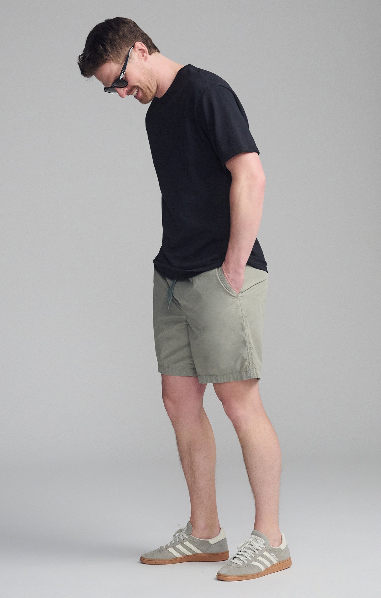 SHORT SLEEVE CREW NECK T-SHIRT IN BLACK - Mavi Jeans