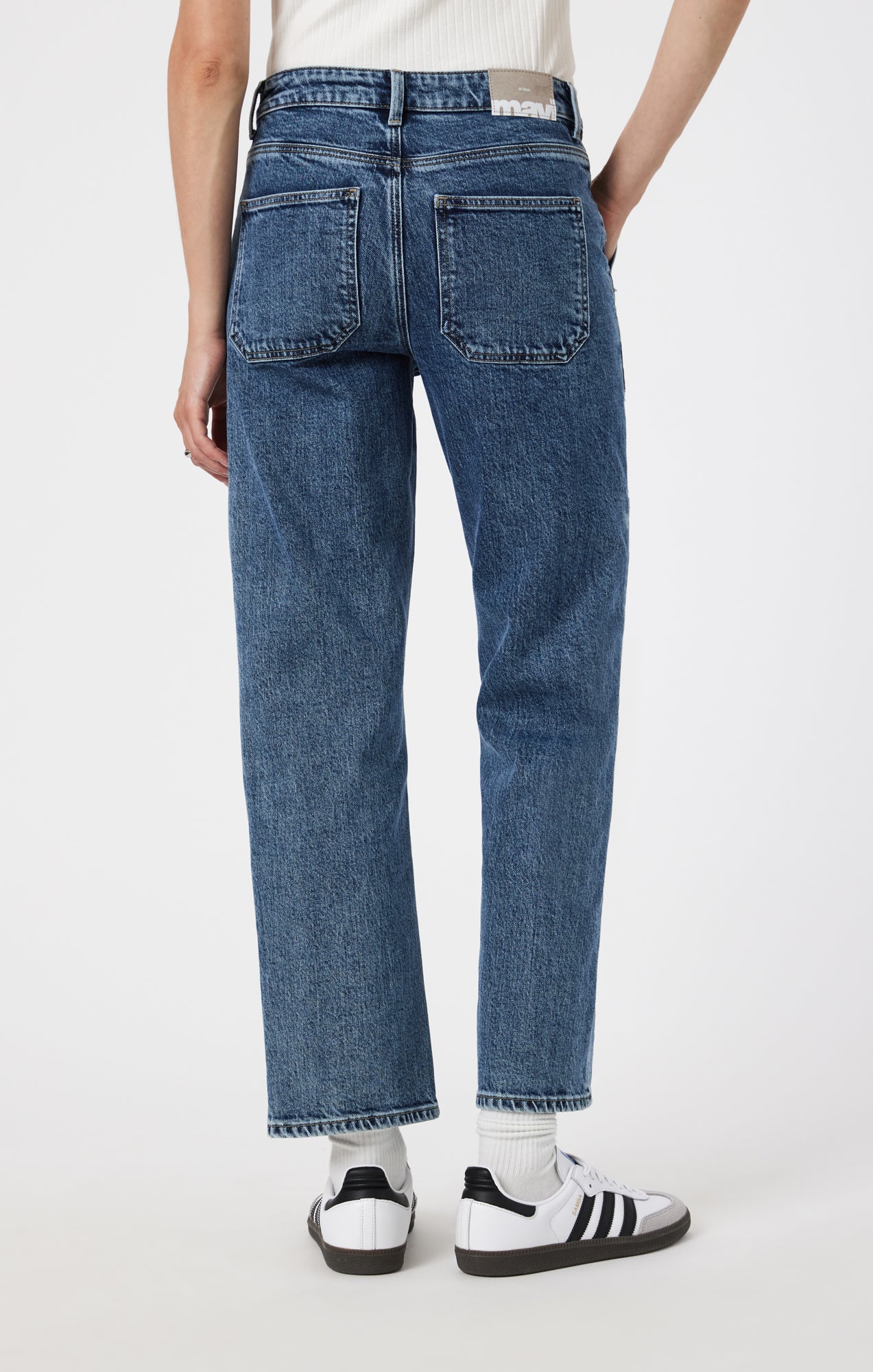 MARISSA STRAIGHT LEG UTILITY IN MID BRUSHED CLASSIC BLUE - Mavi Jeans