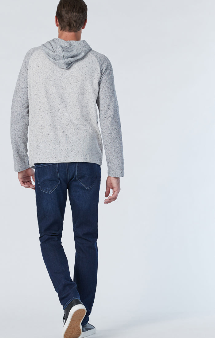 MARCUS SLIM STRAIGHT LEG IN DARK WILLIAMSBURG - Mavi Jeans