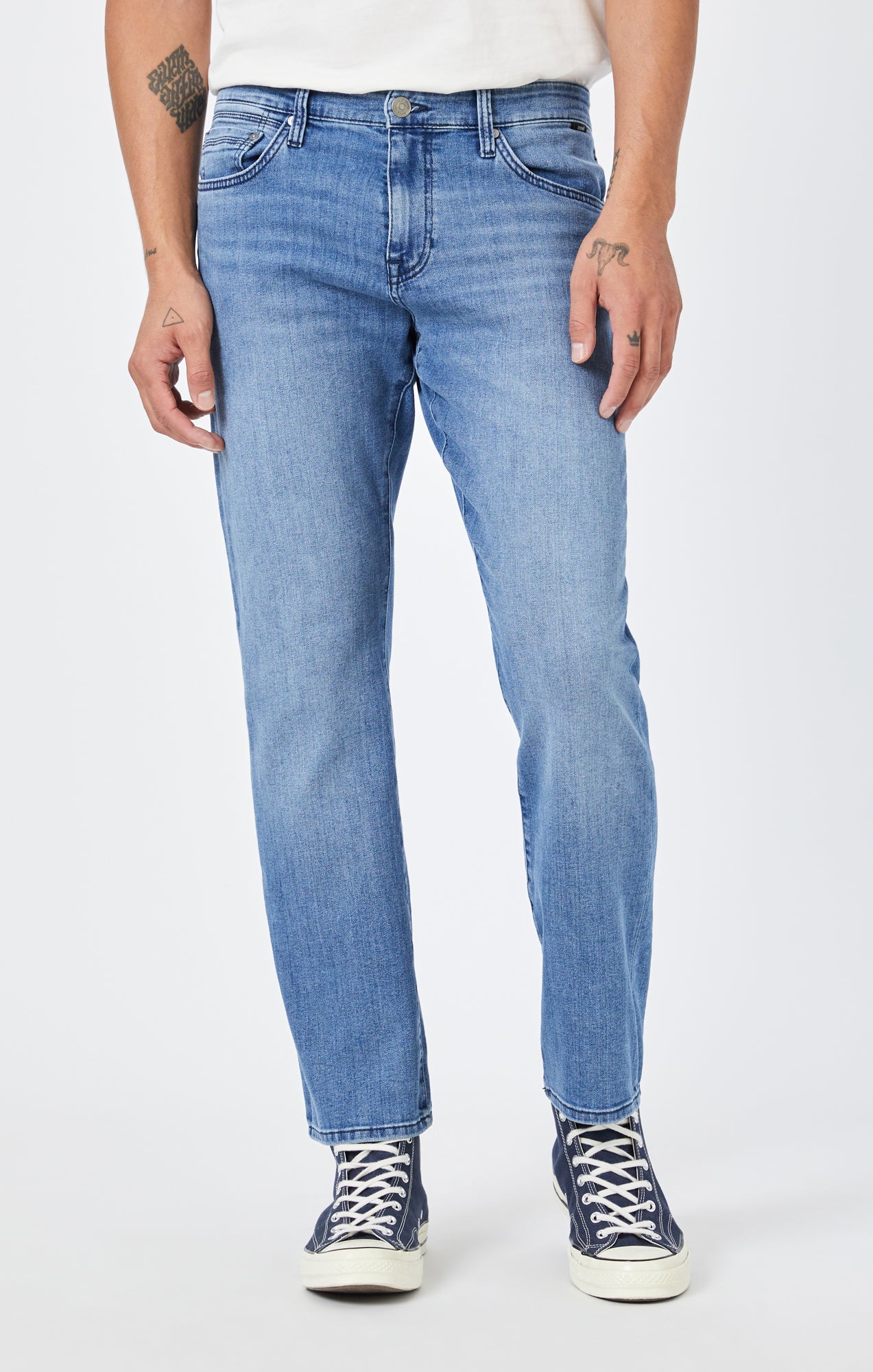 Vetements Straight-leg jeans for Men, Online Sale up to 60% off